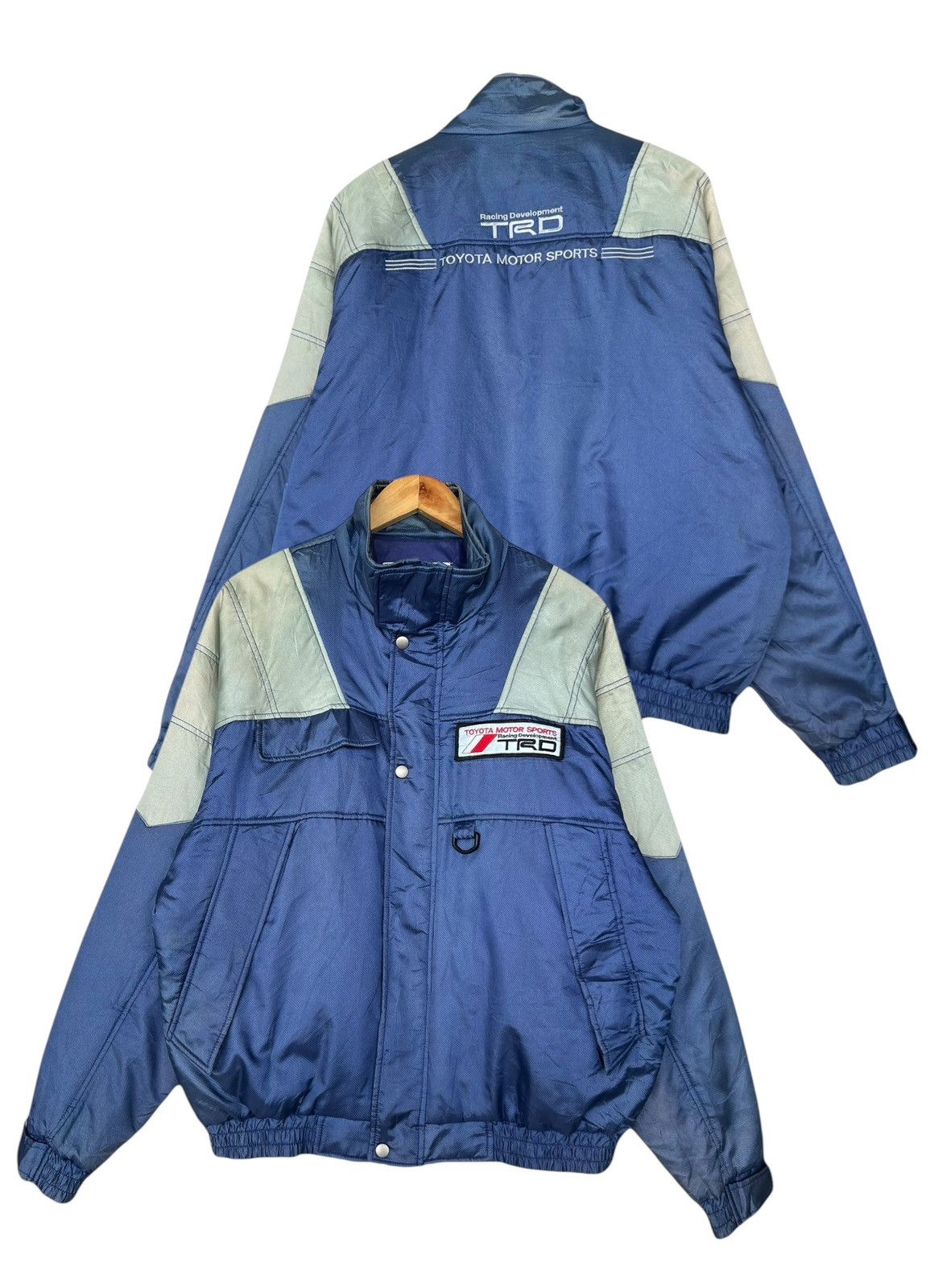 Vintage Vintage Toyota TRD Spellout Embroidered Bomber Jacket Size US L / EU 52-54 / 3 - 1 Thumbnail