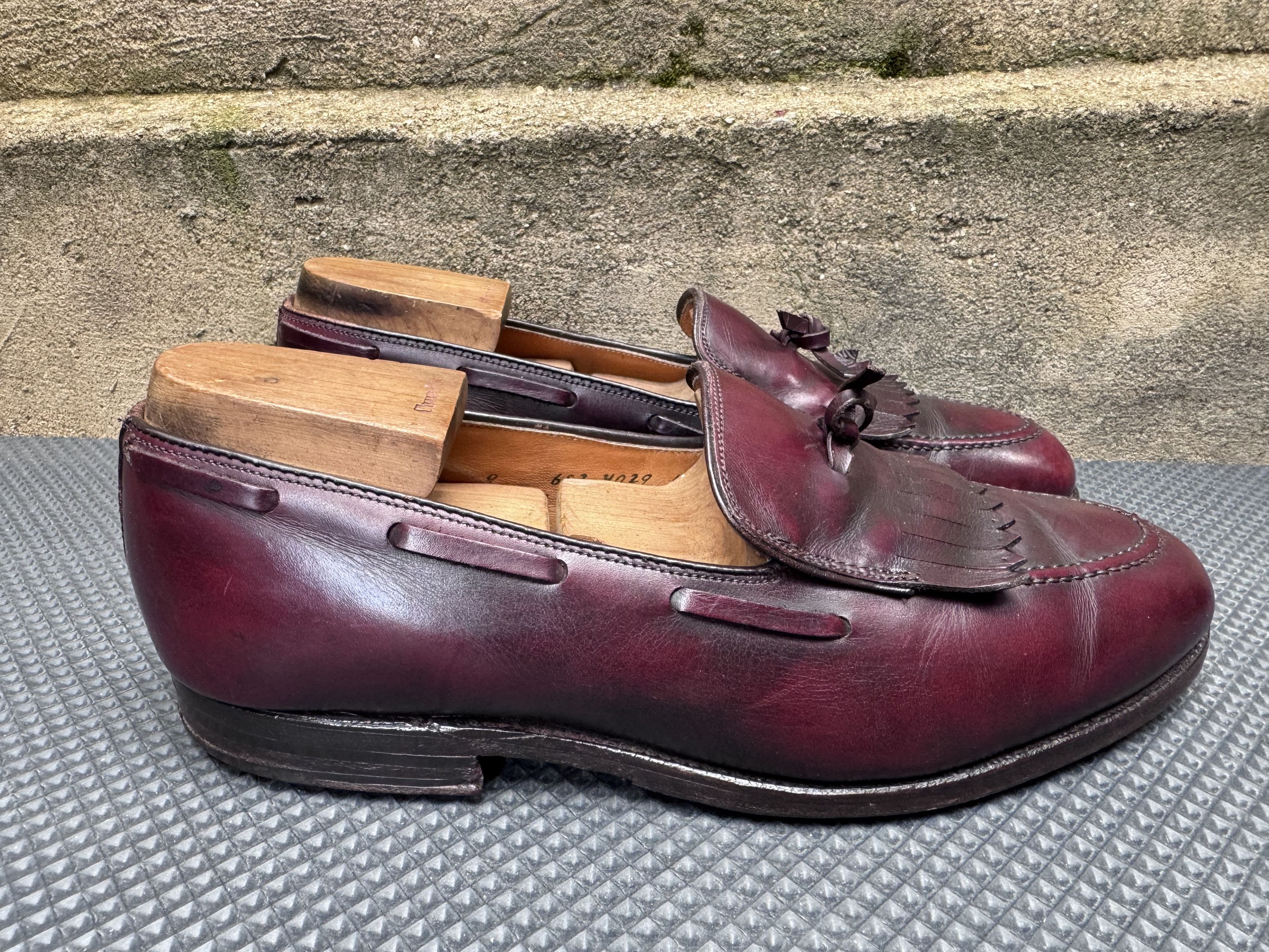 Alden Alden 673 Burgandy Leather Kiltie Tassel Loafer Golf Size US 9 / EU 42 - 5 Thumbnail