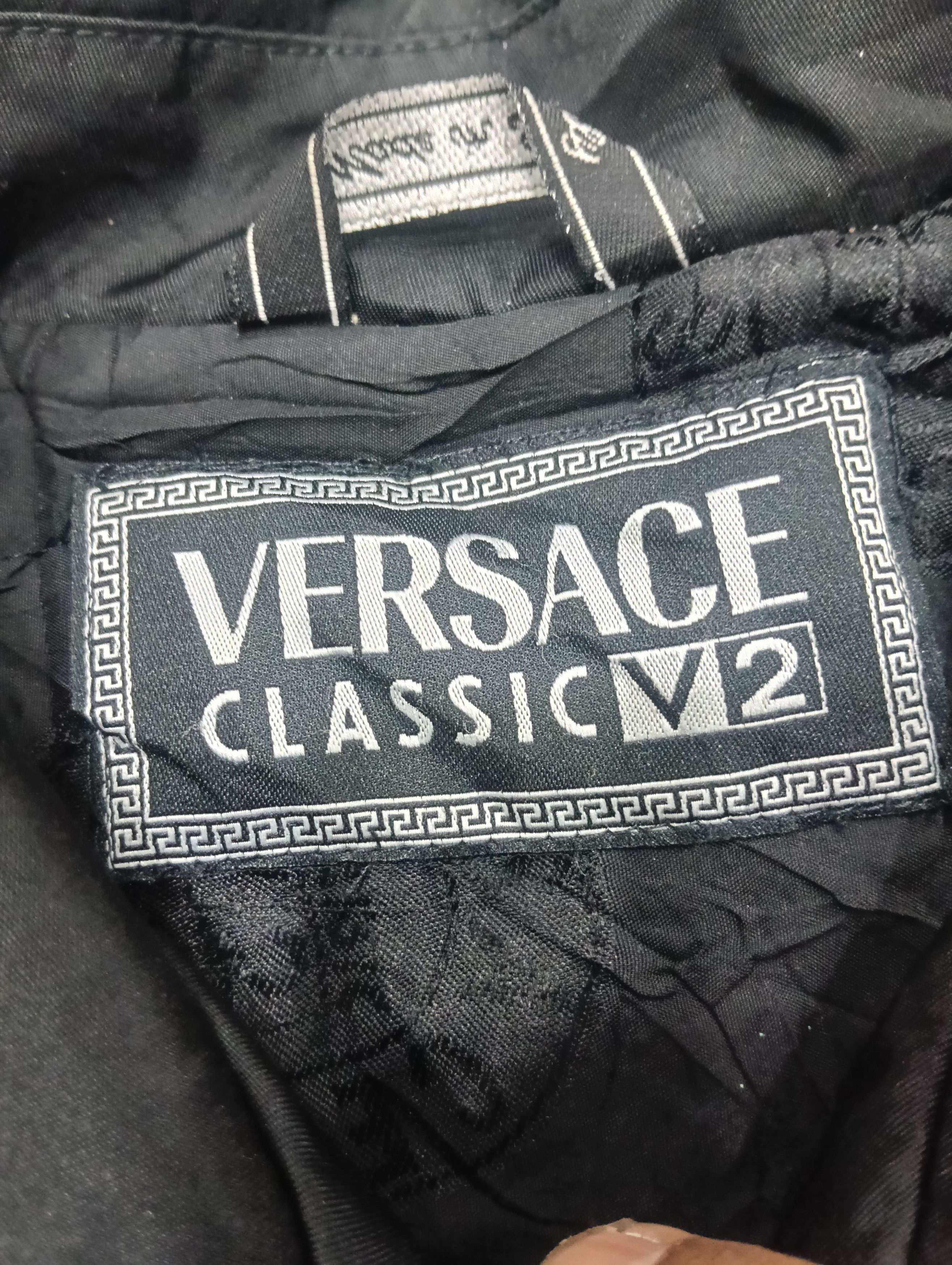 Versace × Vintage Versace Classic V2 Jacket Size US L / EU 52-54 / 3 - 10 Thumbnail