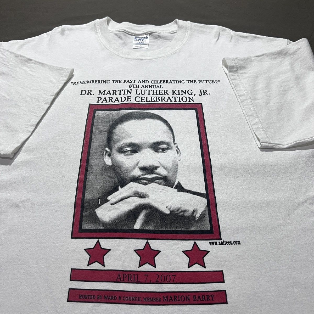 Vintage Vintage Y2K MLK Martin Luther king Black History Tee XL Size US XL / EU 56 / 4 - 1 Thumbnail