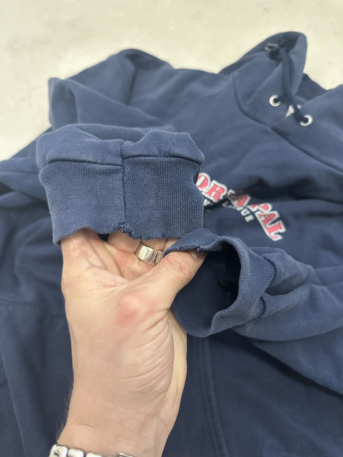 4GSELLER × Hanes × Vintage Vintage 90s Hanes Navy blue sun washed California Pal hoodie Size US XL / EU 56 / 4 - 11 Thumbnail