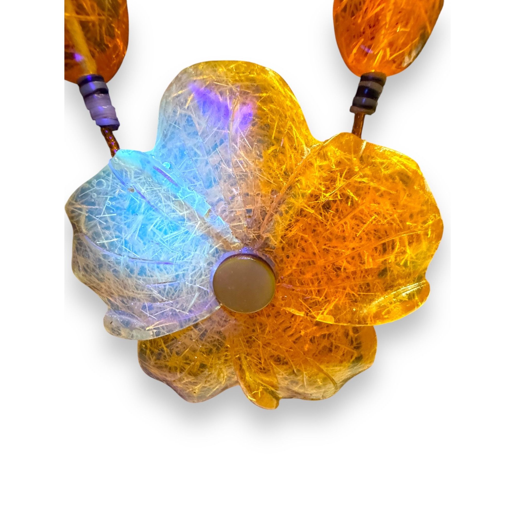 Other Amber & Shell Necklace With Flower Pendant 19" Size ONE SIZE - 4 Thumbnail