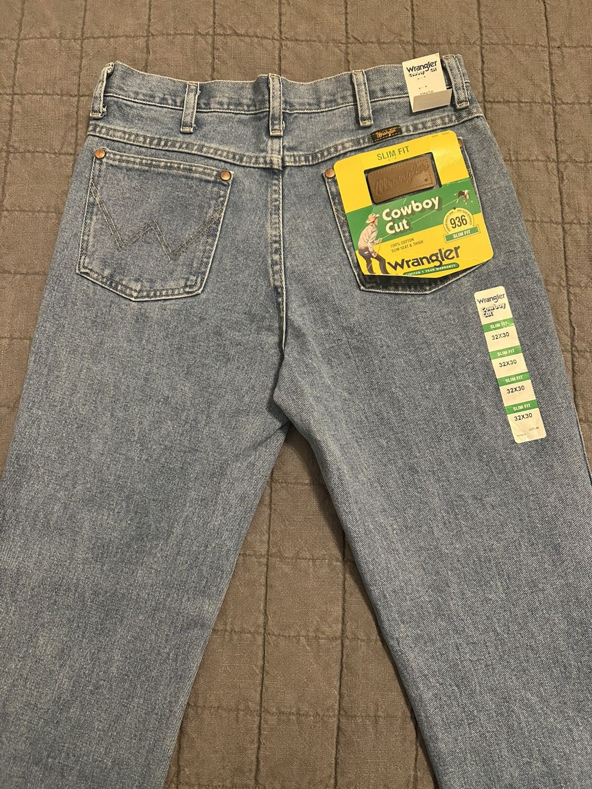 Wrangler BRAND NEW men Wrangler jeans Size US 32 / EU 48 - 1 Thumbnail