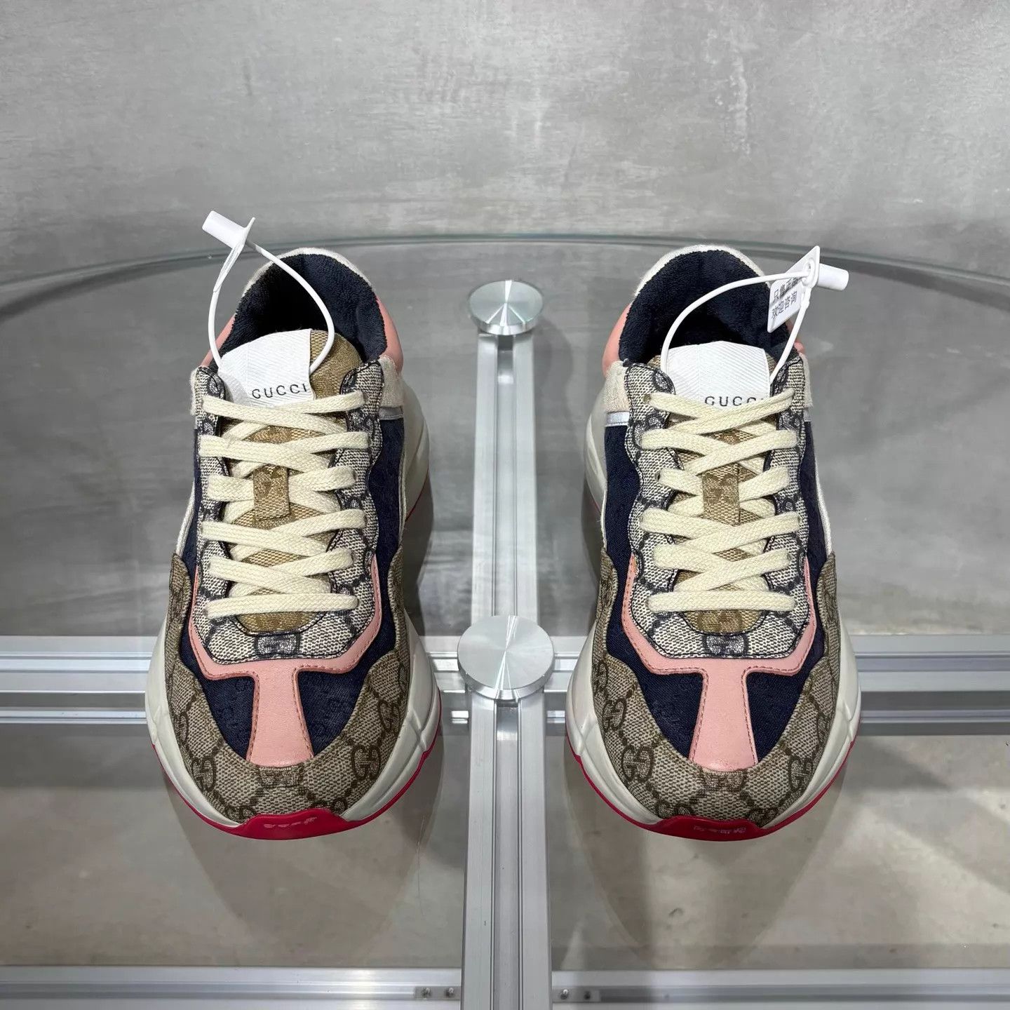 Gucci Gucci Pink GG Supreme Print Dad Sneakers 35 Size US 4 / IT 34 - 1 Thumbnail