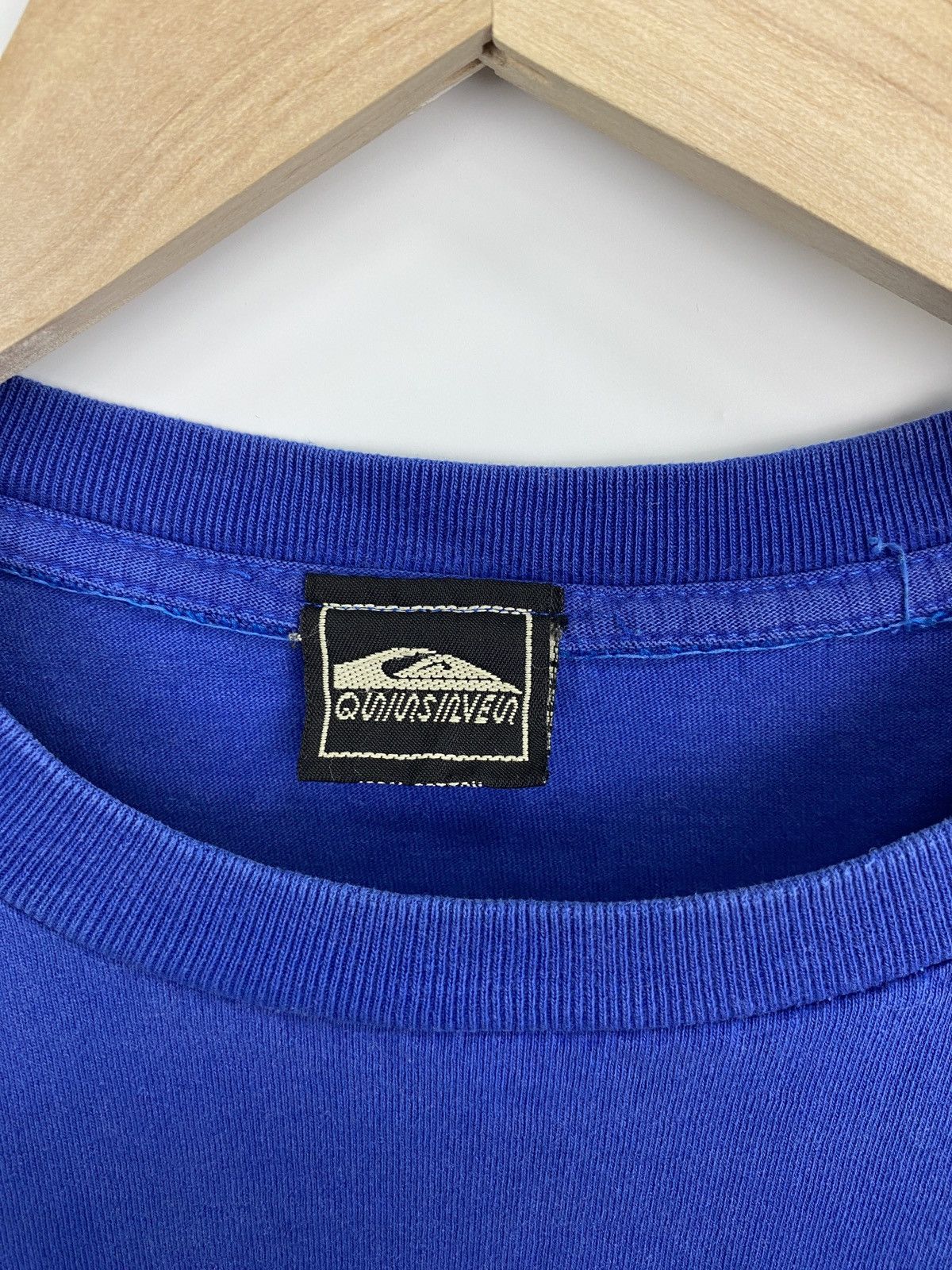 Quiksilver 🇺🇸 Vintage 90s Quiksilver Center Logo T-Shirt Rare Retro Y2K Size US M / EU 48-50 / 2 - 8 Thumbnail
