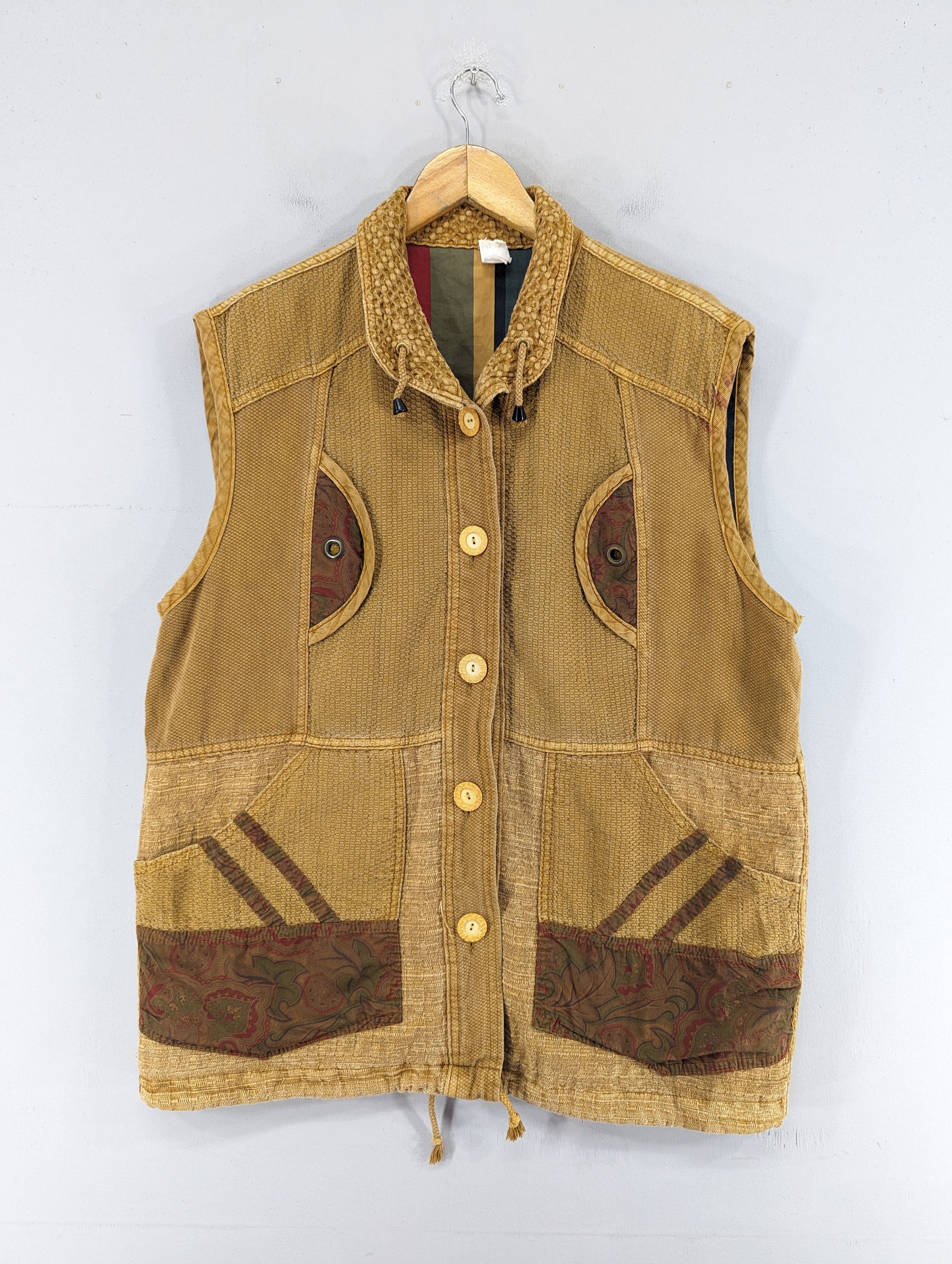 Japanese Brand Vintage Unbrand Button Ups Vest Jacket Size US L / EU 52-54 / 3 - 1 Thumbnail