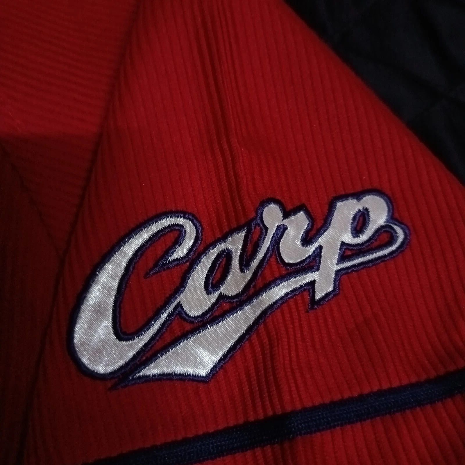 MLB Hiroshima Carp Seiya Suzuki NPB Japanese Baseball Jersey Size US M / EU 48-50 / 2 - 4 Thumbnail