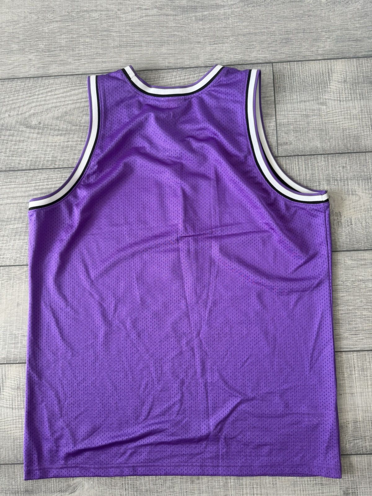 Mitchell & Ness Toronto Raptors Mitchell & Ness Size US XL / EU 56 / 4 - 4 Thumbnail