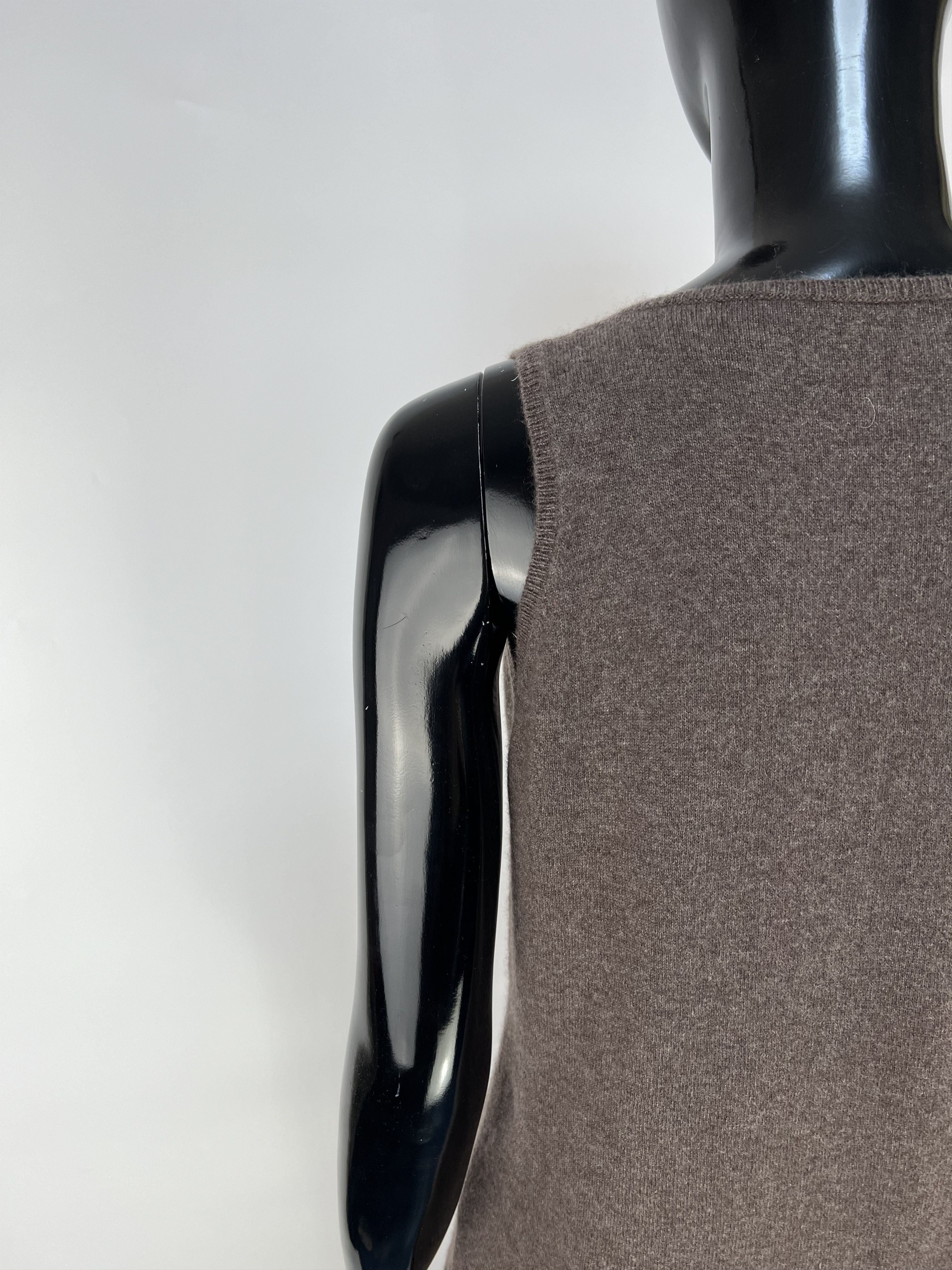 Brunello Cucinelli Brunello Cucinelli Brown 100% Cashmere Tank Top Blouse Size M / US 6-8 / IT 42-44 - 8 Thumbnail