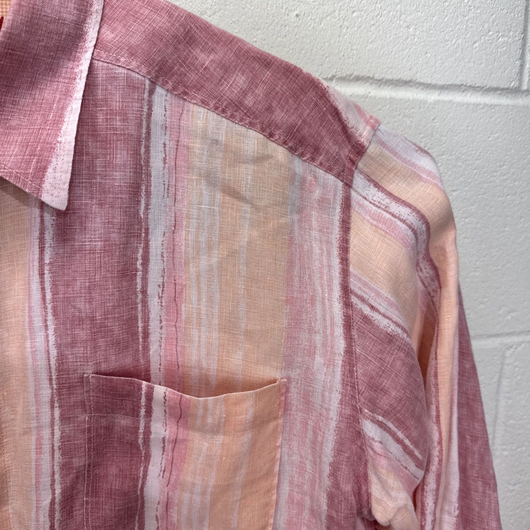 Tommy Bahama Tommy Bahama Shirt Mens Large Relax 100% Linen Button Up Long Sleeve Beach Size US L / EU 52-54 / 3 - 7 Thumbnail