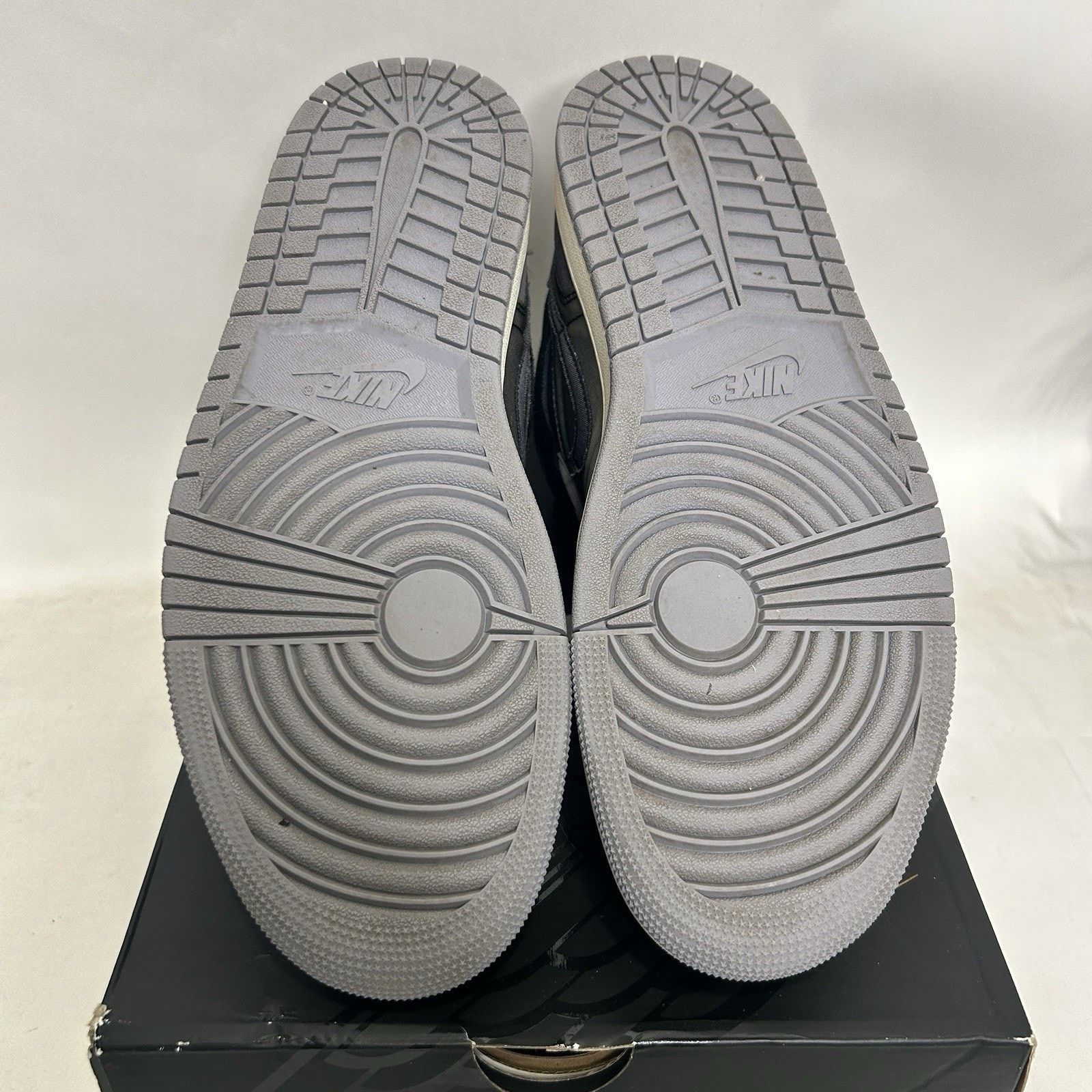 Nike Nike Air Jordan 1 Mid Craft Inside Out “Black Cement Grey” Size US 10.5 / EU 43-44 - 7 Thumbnail