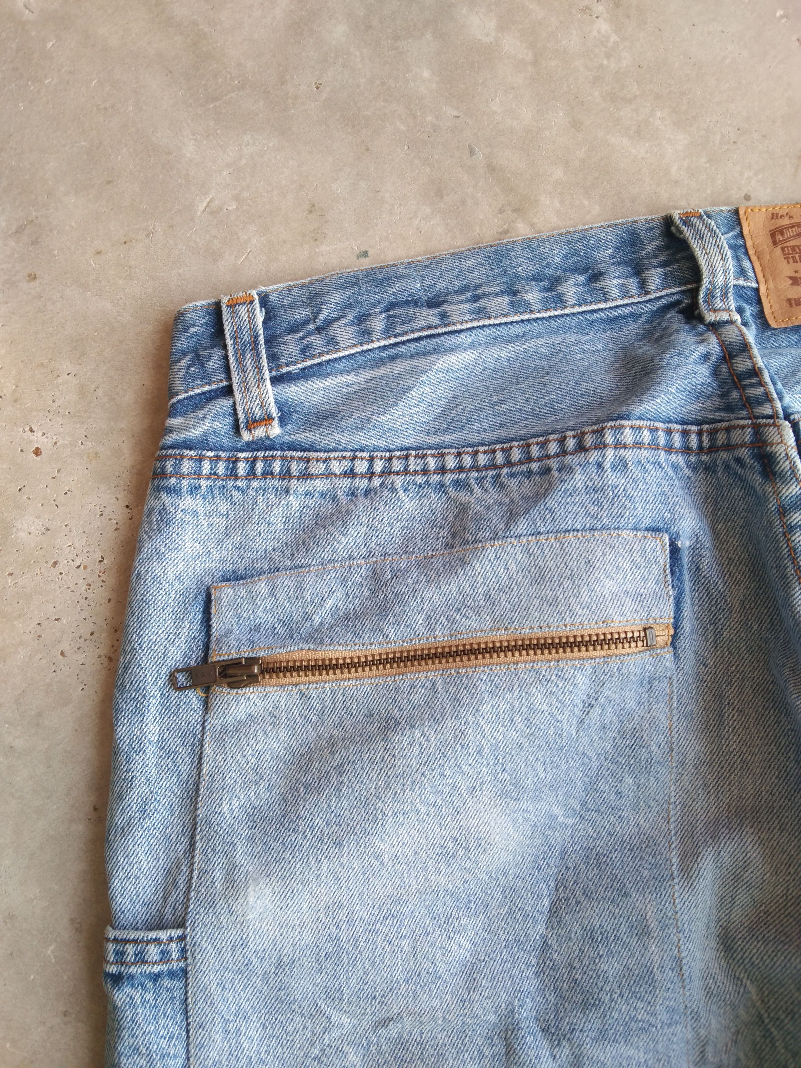 Levi's 80s Vintage Levi's 501 x Disney Made In USA Jeans 32x34 Size US 32 / EU 48 - 10 Thumbnail