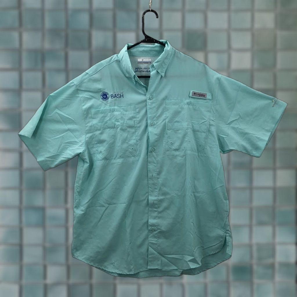 Vintage Columbia Button-Up Shirt Mens Mint Green Short Sleeve Pockets Size M Size US M / EU 48-50 / 2 - 1 Thumbnail