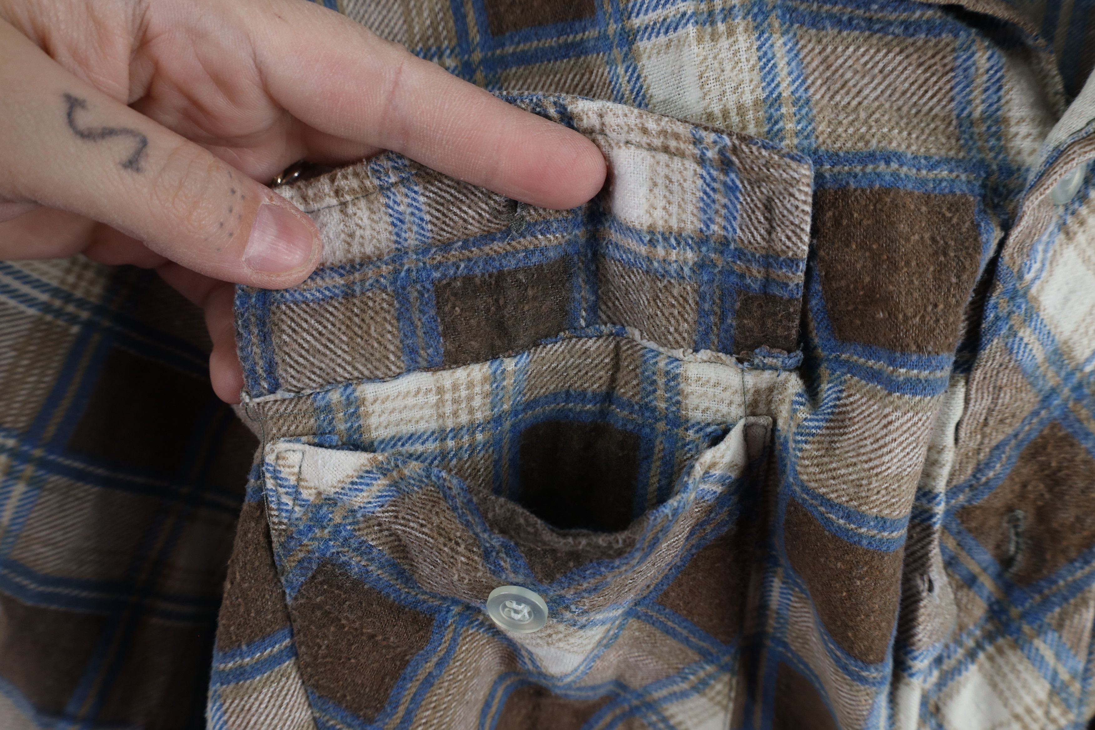 Vintage Vintage 70s Streetwear Flannel Collared Button Shirt Plaid Size US L / EU 52-54 / 3 - 7 Thumbnail