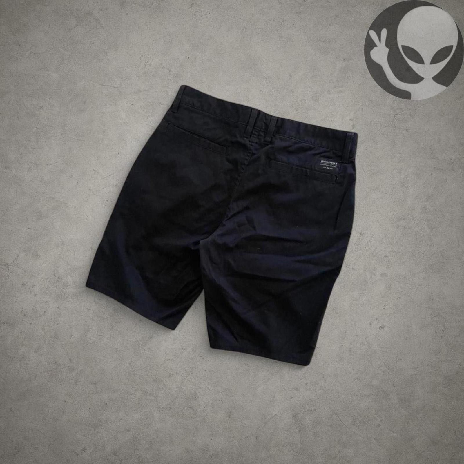 Quiksilver Quiksilver Men's Shorts 30 Black Chino Straight Fit Casual Size US 30 / EU 46 - 3 Thumbnail