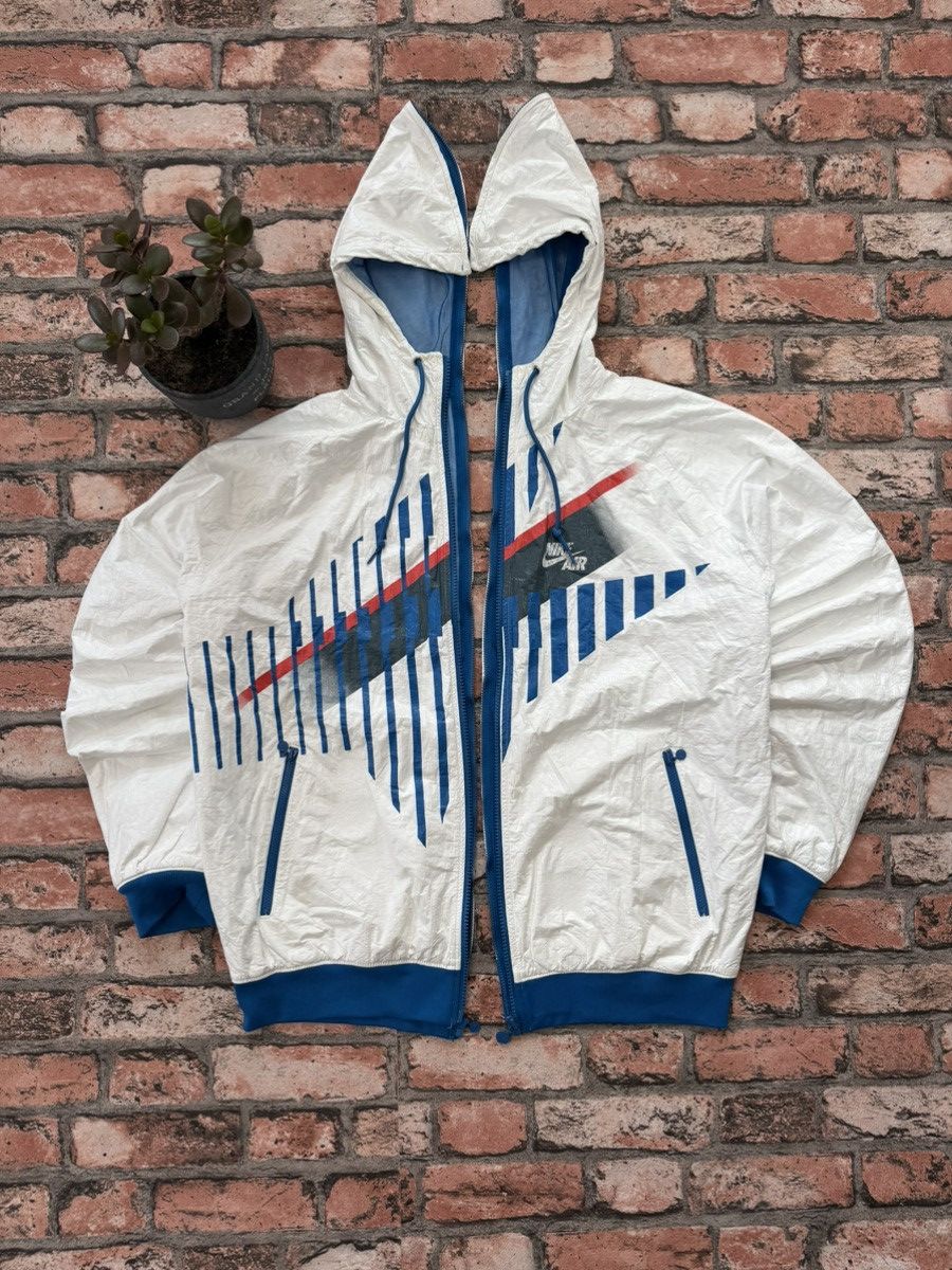 Nike 90’s NIKE RARE MULTI LOGO SWOOSH Y2K VINTAGE FULL ZIP JACKET Size US L / EU 52-54 / 3 - 1 Thumbnail