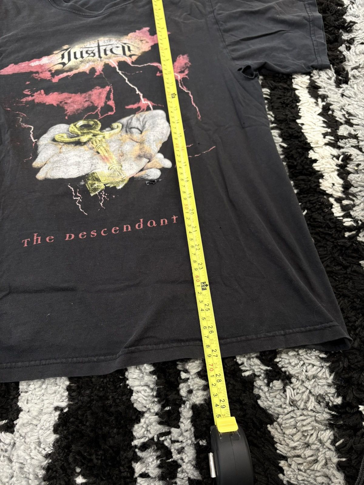 Band Tees Justice 00s band tee trashed distressed worn to perfection Size US M / EU 48-50 / 2 - 7 Thumbnail
