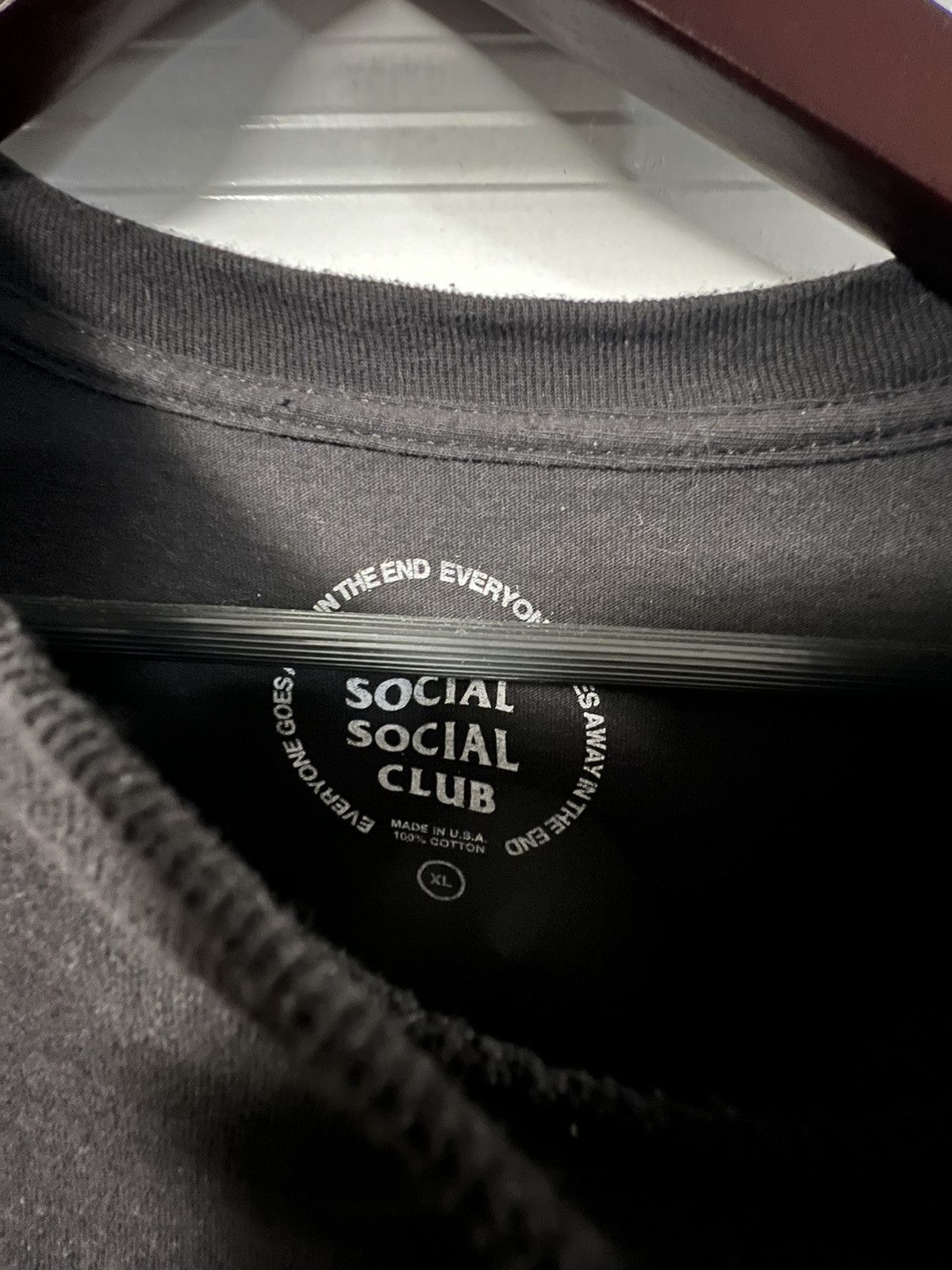 Anti Social Social Club Anti Social Social Club Cold Sweats T-shirt Size US XL / EU 56 / 4 - 3 Thumbnail