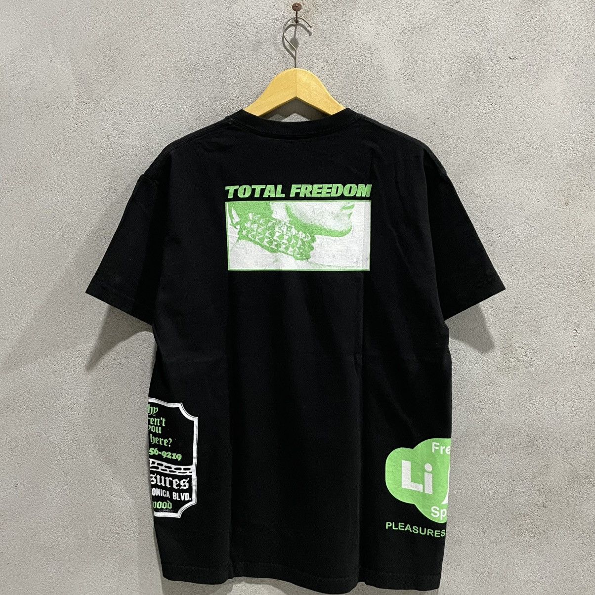 Pleasures PLEASURES T-Shirt - “Total Freedom” Size L / US 10 / IT 46 - 7 Thumbnail