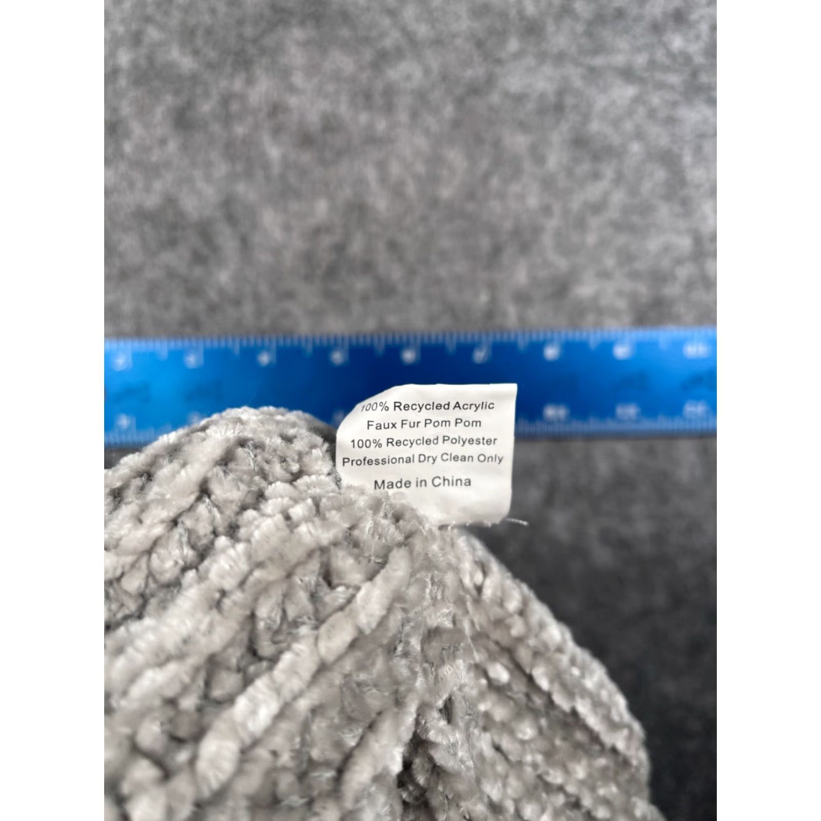 Vintage Jules Kae Beanie Toque Womens One Size Gray Knit Acrylic Polyester Faux Fur Pom Beanie Size ONE SIZE - 8 Thumbnail