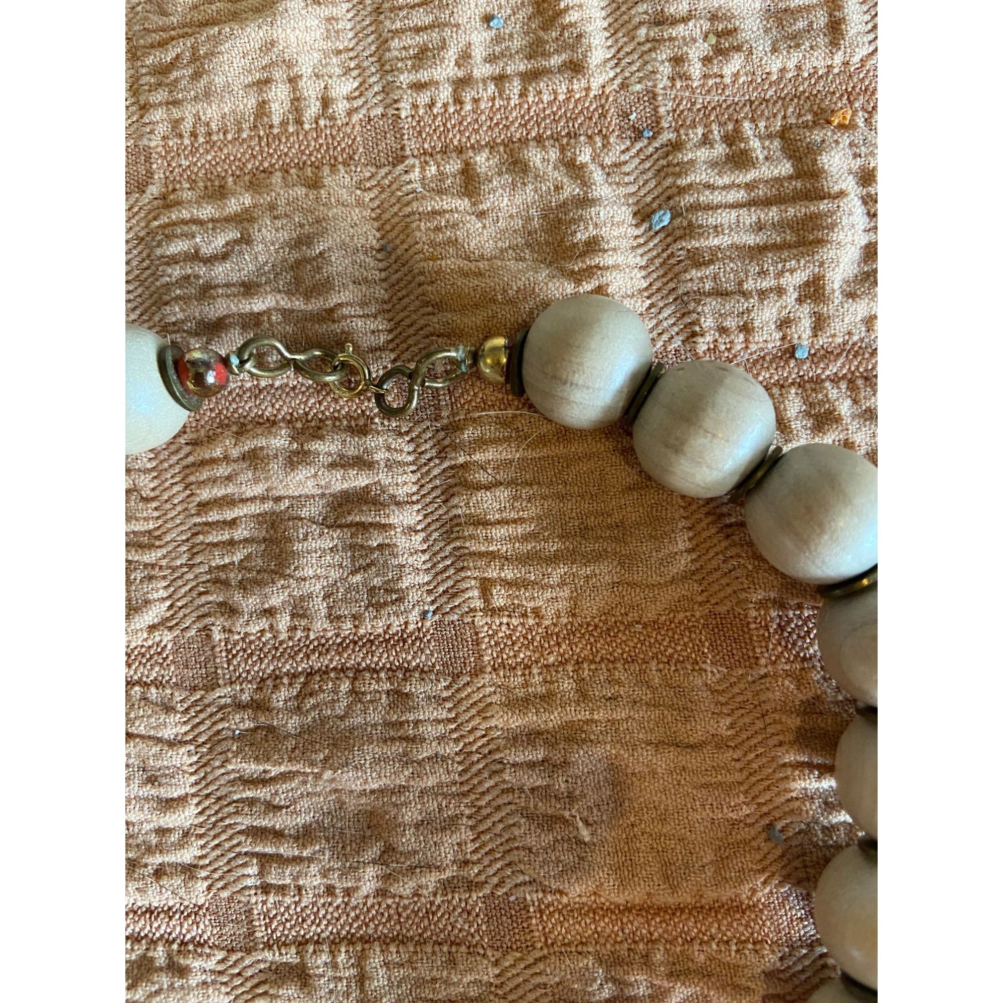 Other Wood Beads & Shell Necklace. 16" Long , 5/8" Beads 1.5" Larg Size ONE SIZE - 9 Thumbnail