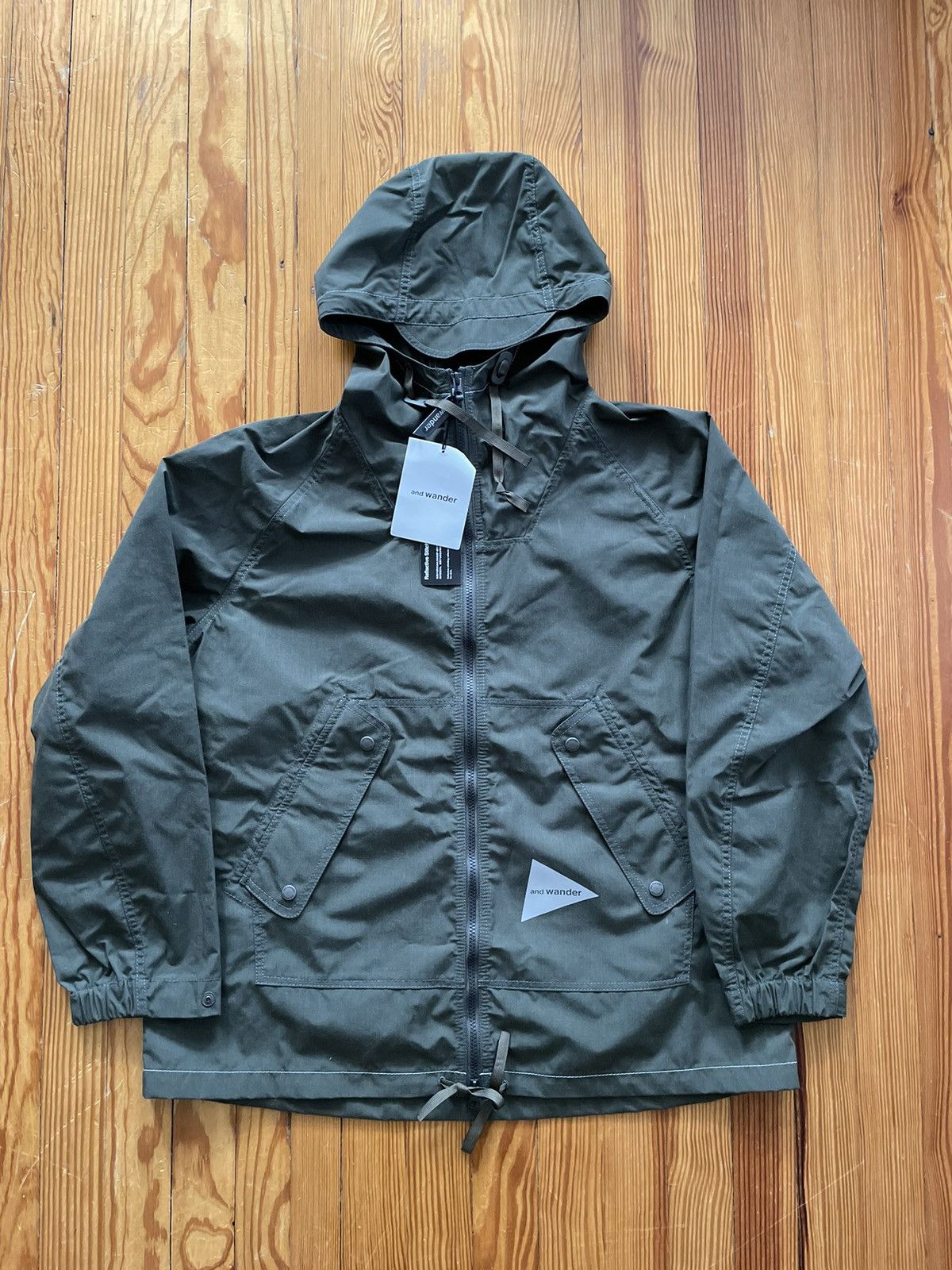 And Wander And Wander Tough Kevlar Hooded Jacket Olive Green Size US L / EU 52-54 / 3 - 1 Thumbnail