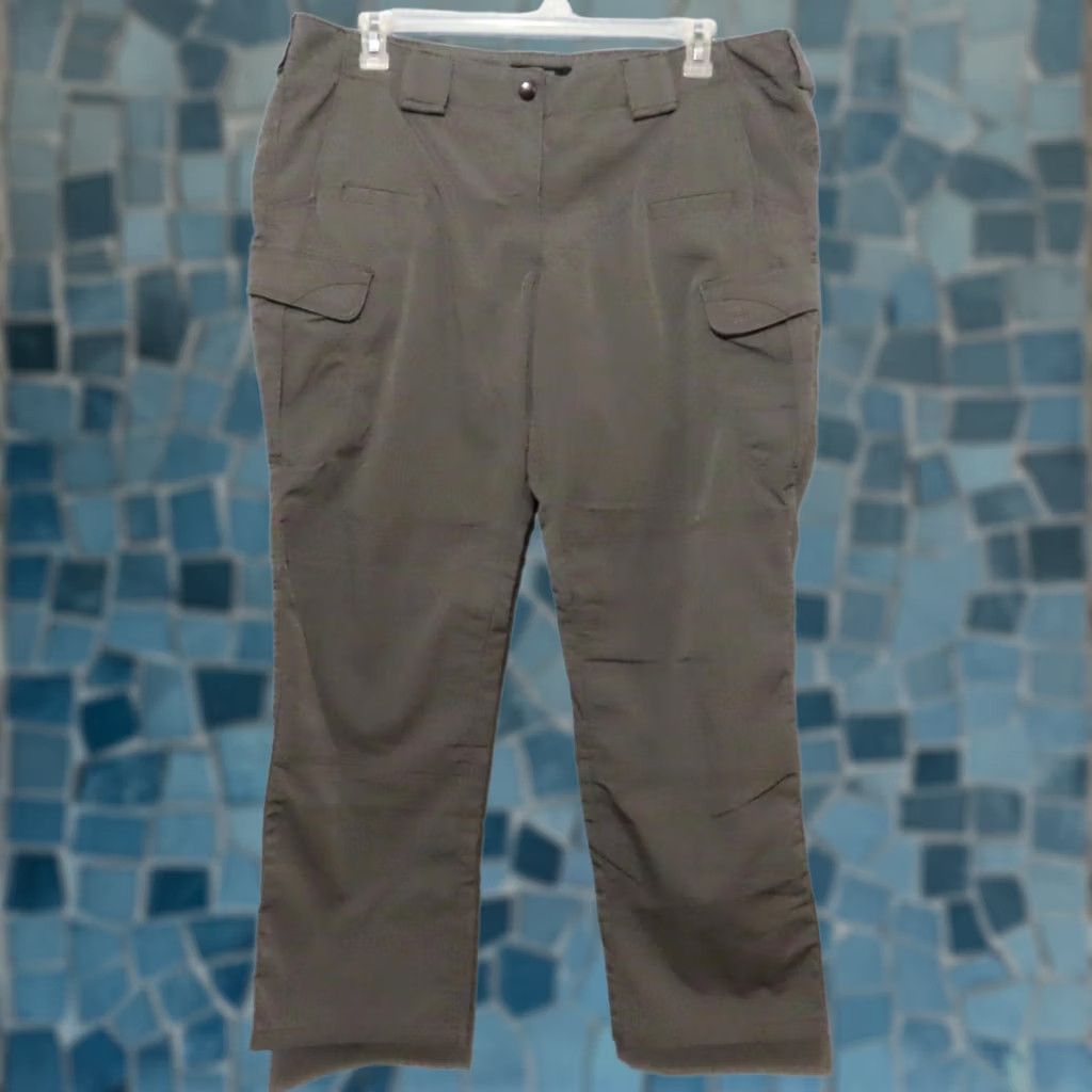 Vintage 5.11 Tactical Women's 20 Stryke Pants 64386 Gray Cargo 40" Waist 31" Inseam Pants Womens Regular 20 Gray Logo Pockets Stretch Stain Resistant Canvas Size 42" / US 20 - 1 Thumbnail