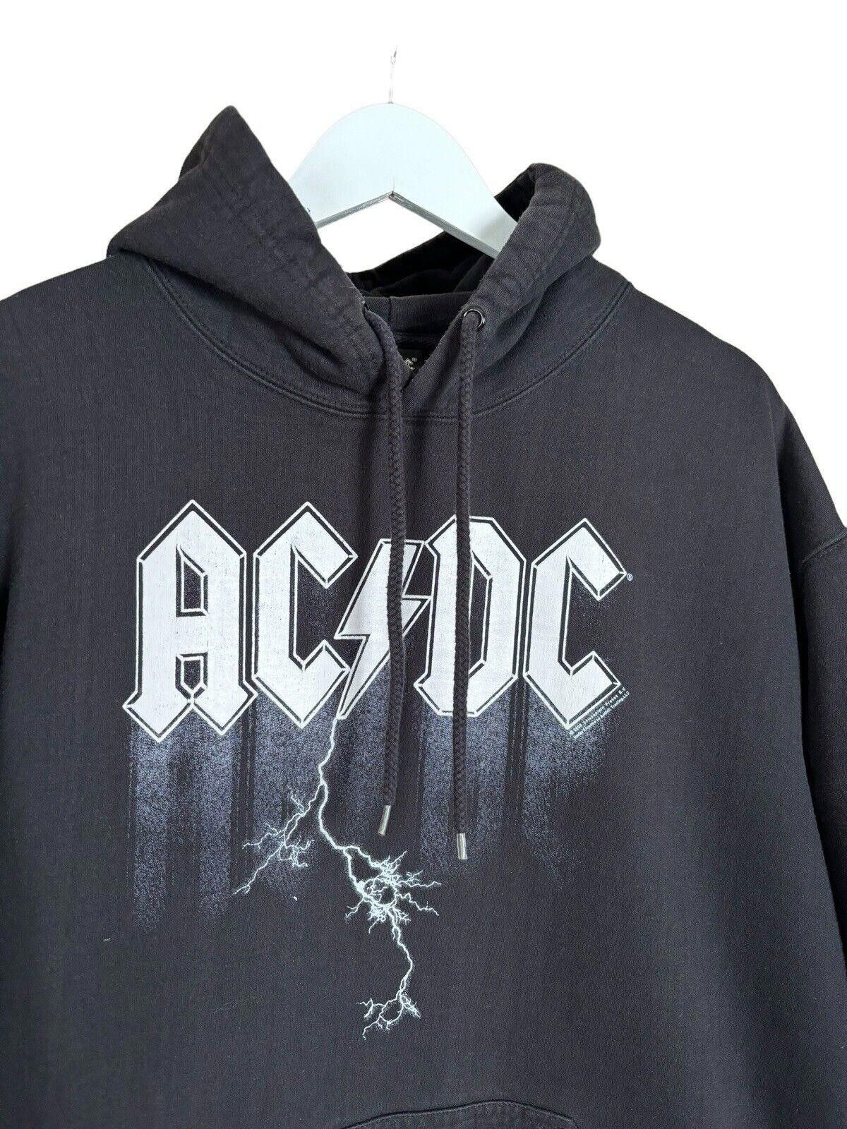 Vintage AC/DC 2008 Lightning Pullover Hoodie XL Black Rockware Size US XL / EU 56 / 4 - 2 Thumbnail