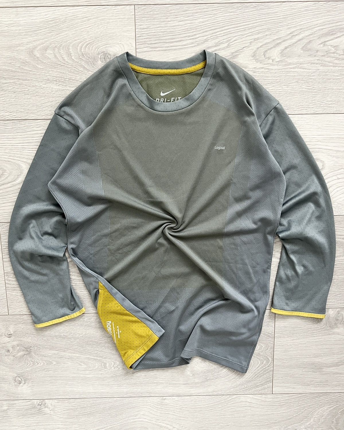Gyakusou Nike Gyakusou SS2014 Sweat Map Technical Top Size US S / EU 44-46 / 1 - 1 Thumbnail
