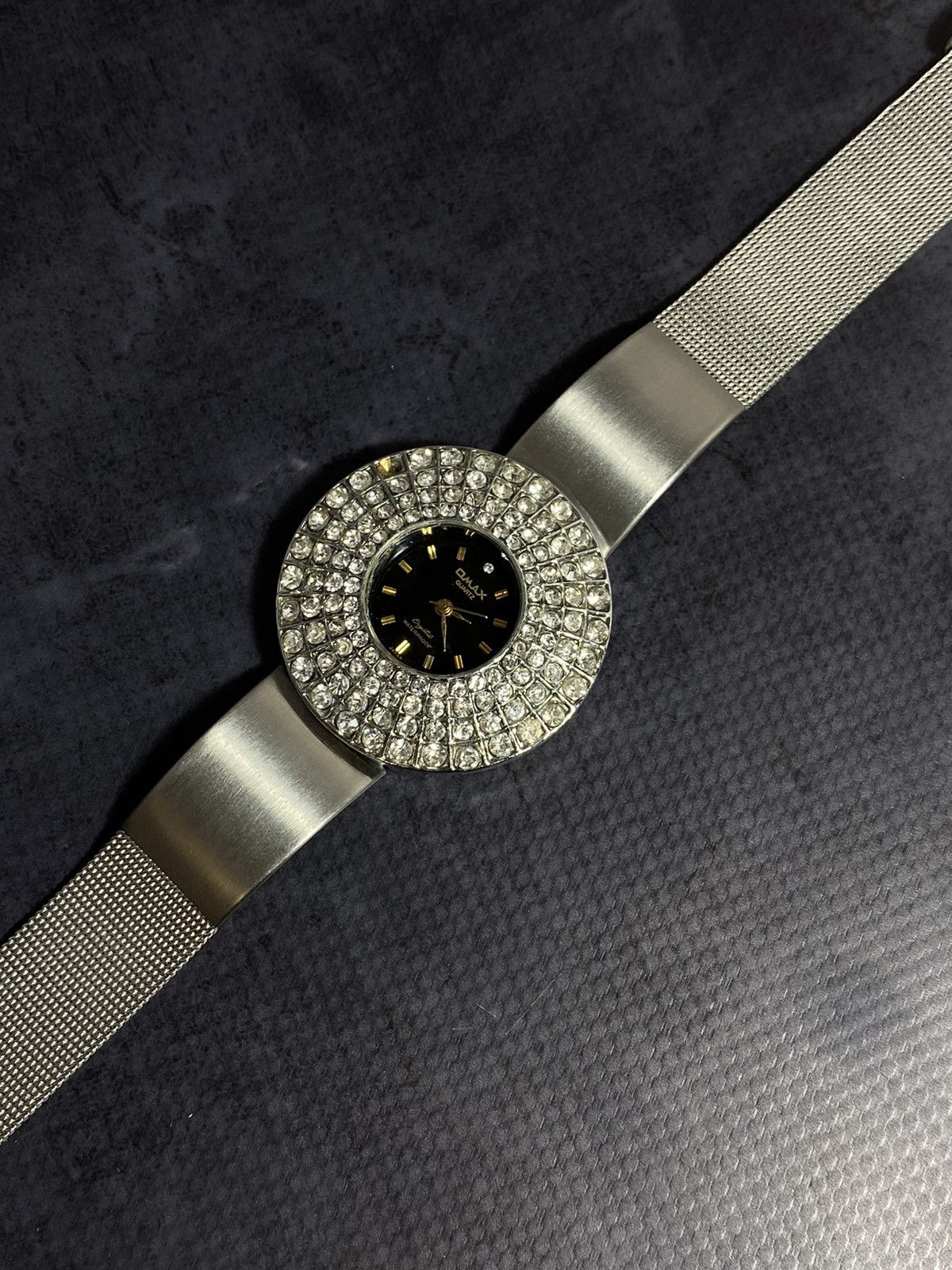 Jewelry Omax Vintage Crystal Watch – Elegant Statement Piece ⏳ Size ONE SIZE - 11 Thumbnail