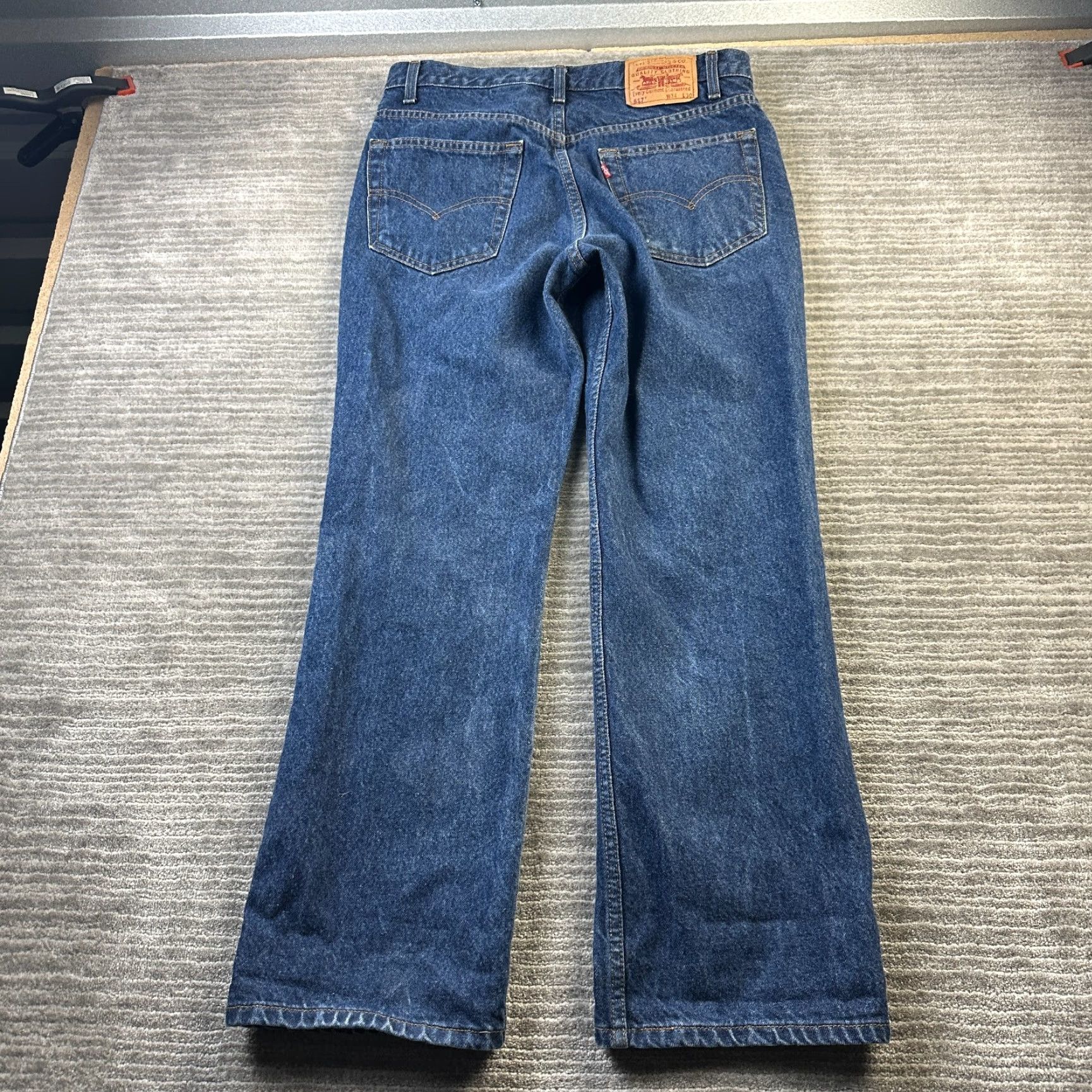 Levi's VINTAGE Levi's 517 Jeans Mens 34x30 Boots Cut Cowboy 90s 1998 Denim Blue 5-Pocket Regular Waist 33in Inseam 30in Men Size US 34 / EU 50 - 2 Thumbnail