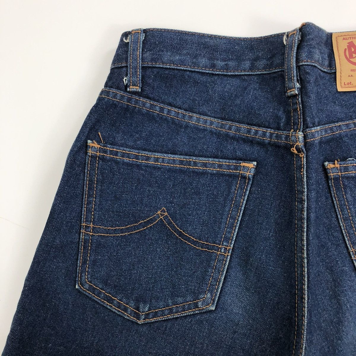 If Six Was Nine × Japanese Brand × Le Grande Bleu (L.G.B.) Crazy Bobson Japanese Brand Jeans Y2K Faded Denim Pants Size US 30 / EU 46 - 9 Thumbnail