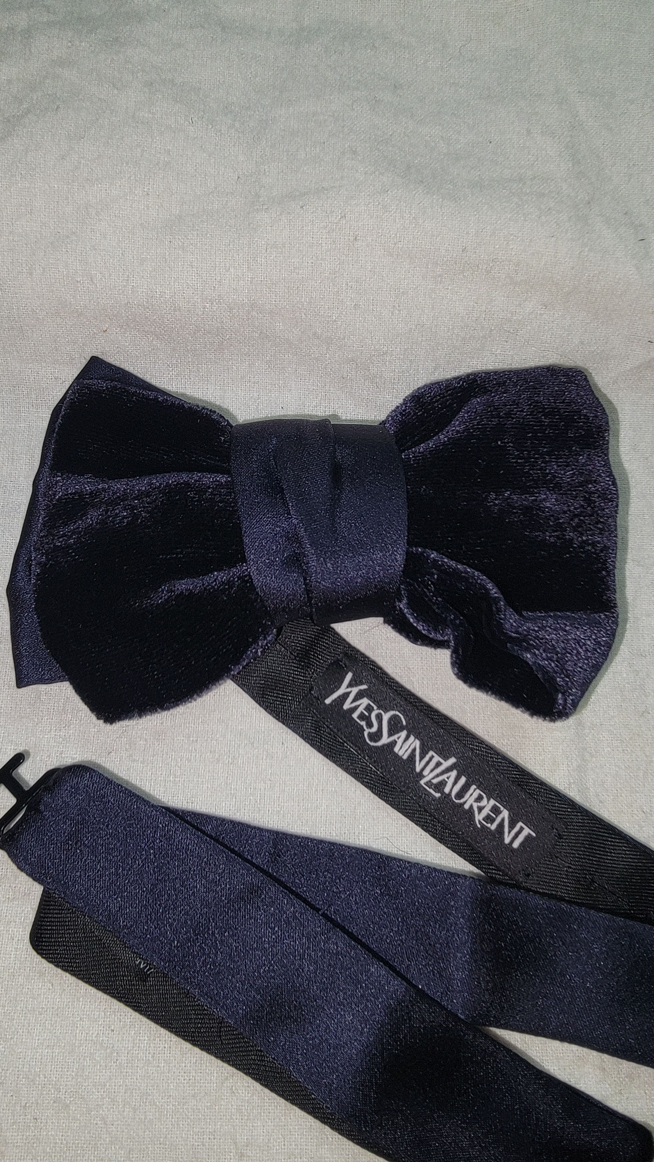 Yves Saint Laurent Vintage Yves Saint Laurent contrasting satin bow tie Size ONE SIZE - 2 Thumbnail