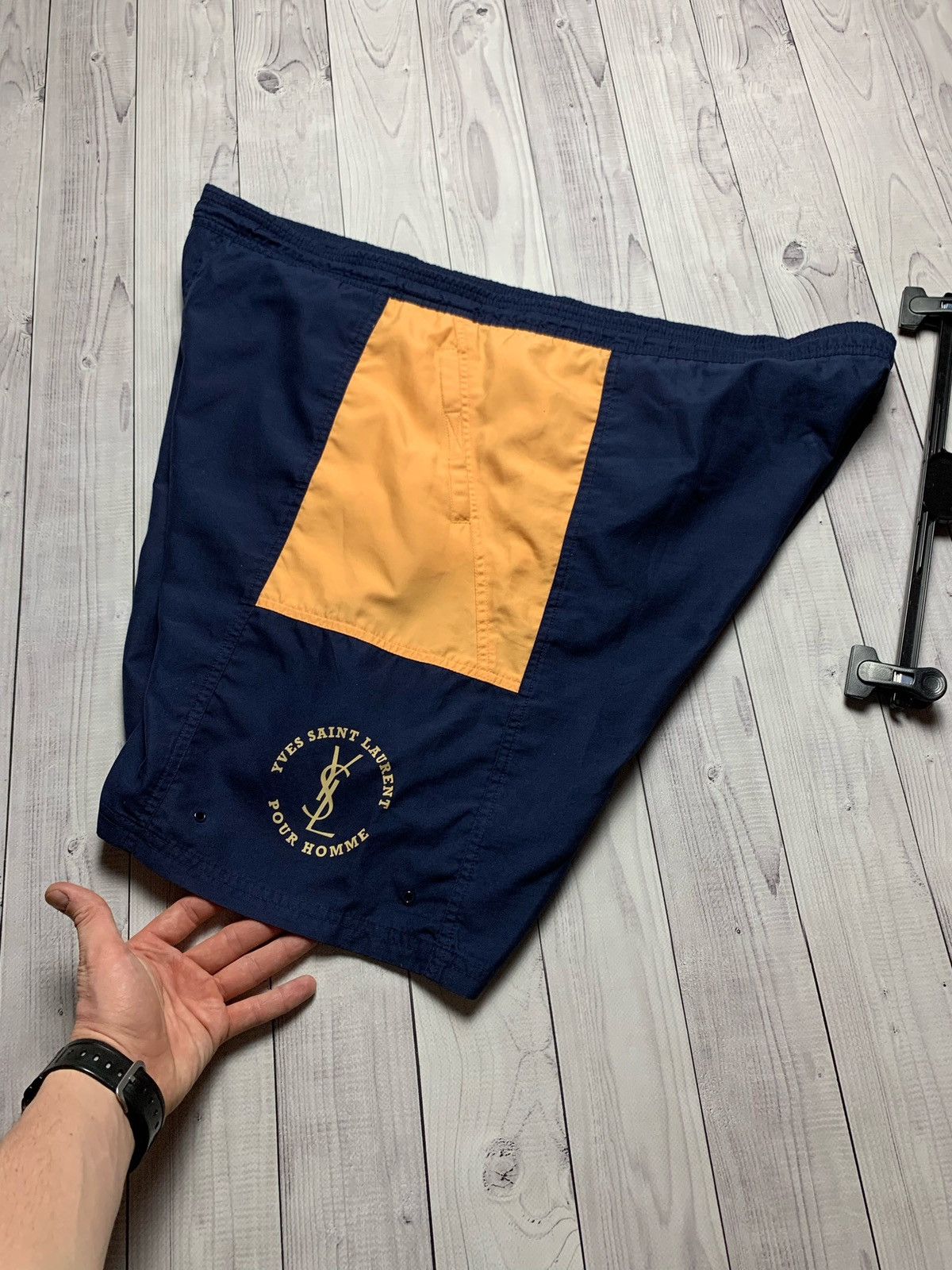 Yves Saint Laurent Yves saint Laurent vintage shorts Size XXL/XXXL Size US 40 / EU 56 - 2 Thumbnail