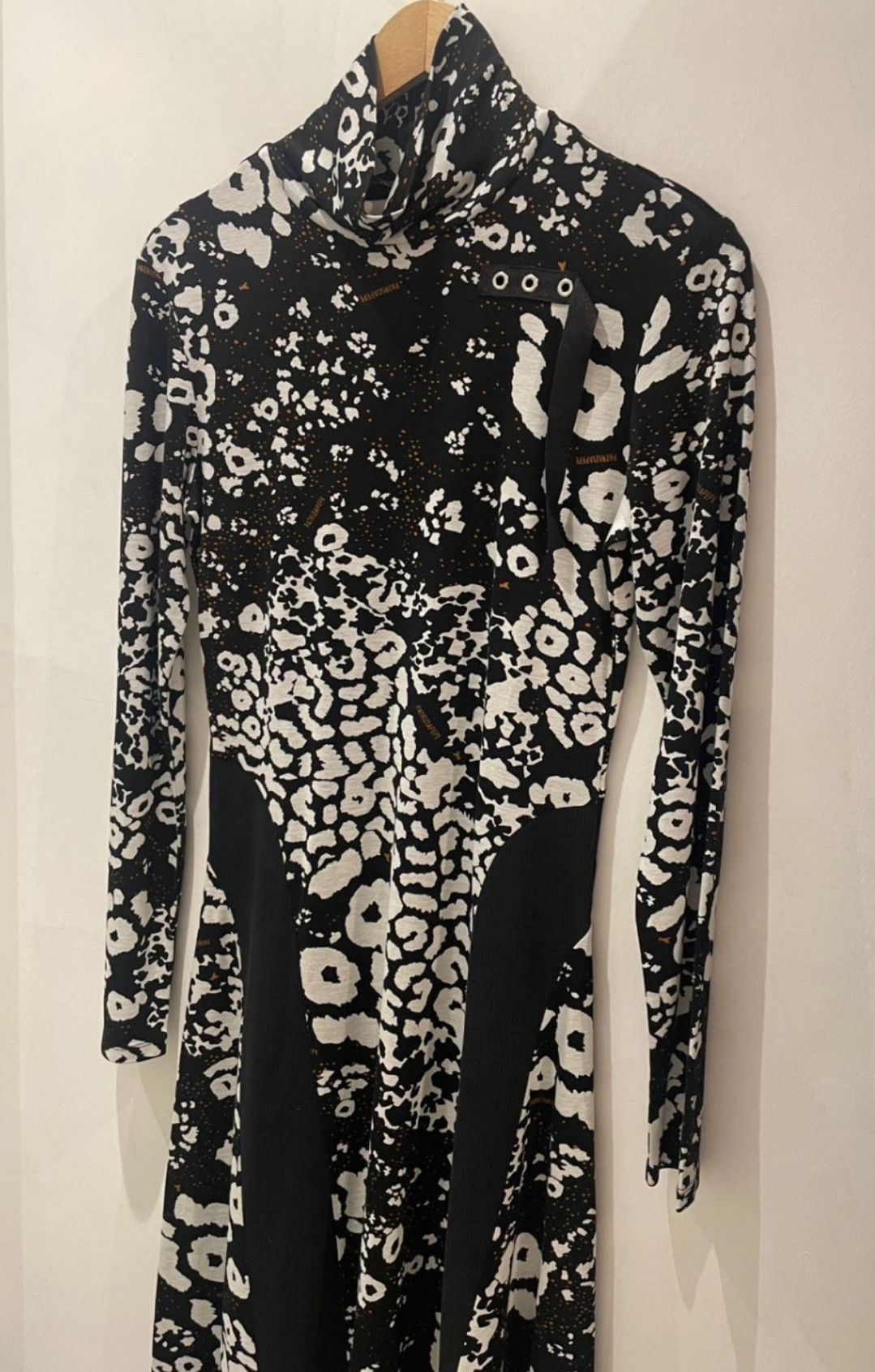 Patrizia Pepe Patrizia Pepe Midi Dress Size L / US 10 / IT 46 - 1 Thumbnail