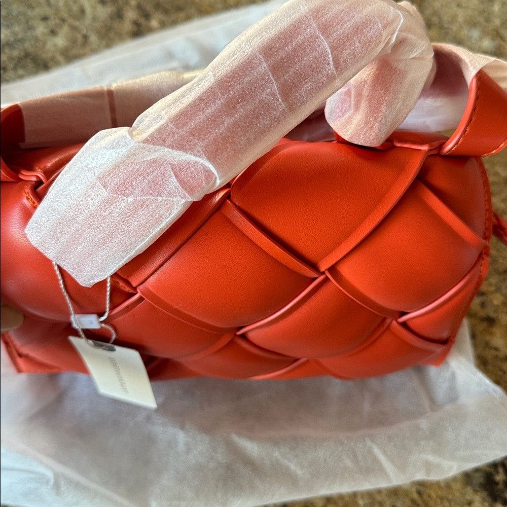 Anthropologie Anthropologie Orange Puffy Woven Crossbody Bag. NWT. Size ONE SIZE - 5 Thumbnail