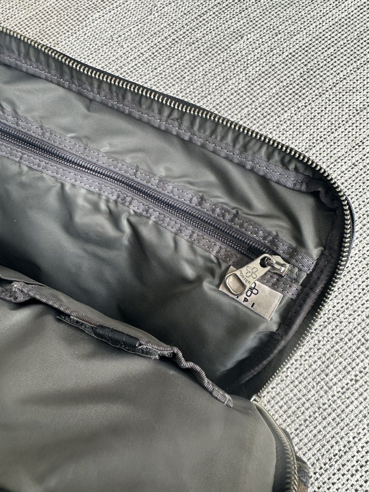 Porter 🔥🔥🔥Vintage Distressed Canvas Porter International Sling Bag Size ONE SIZE - 9 Thumbnail