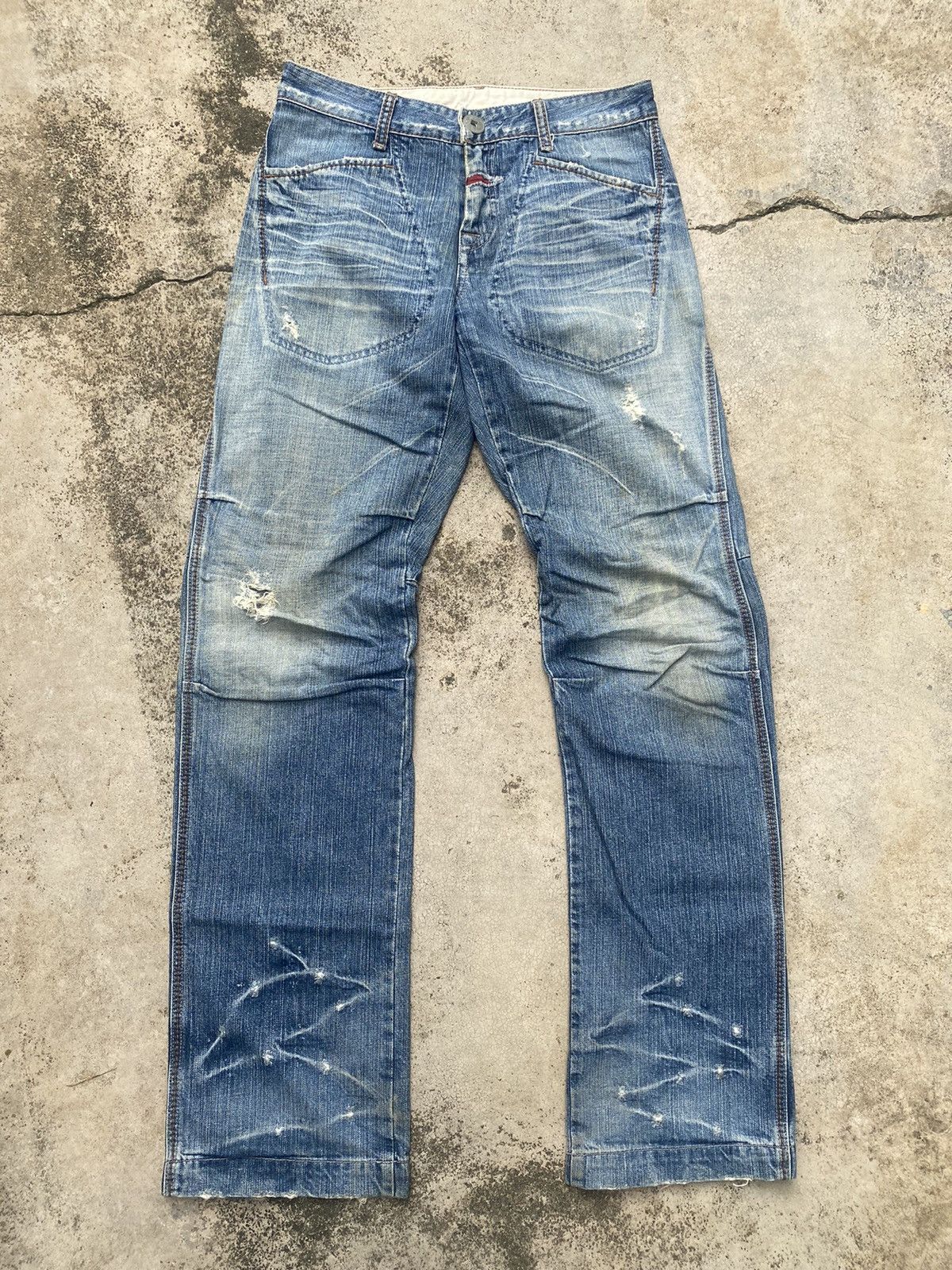 Designer × Le Grande Bleu (L.G.B.) × Marithe + Francois Girbaud Marithe Francois Girbaud Distressed Clawmark Jeans Size US 29 - 1 Thumbnail