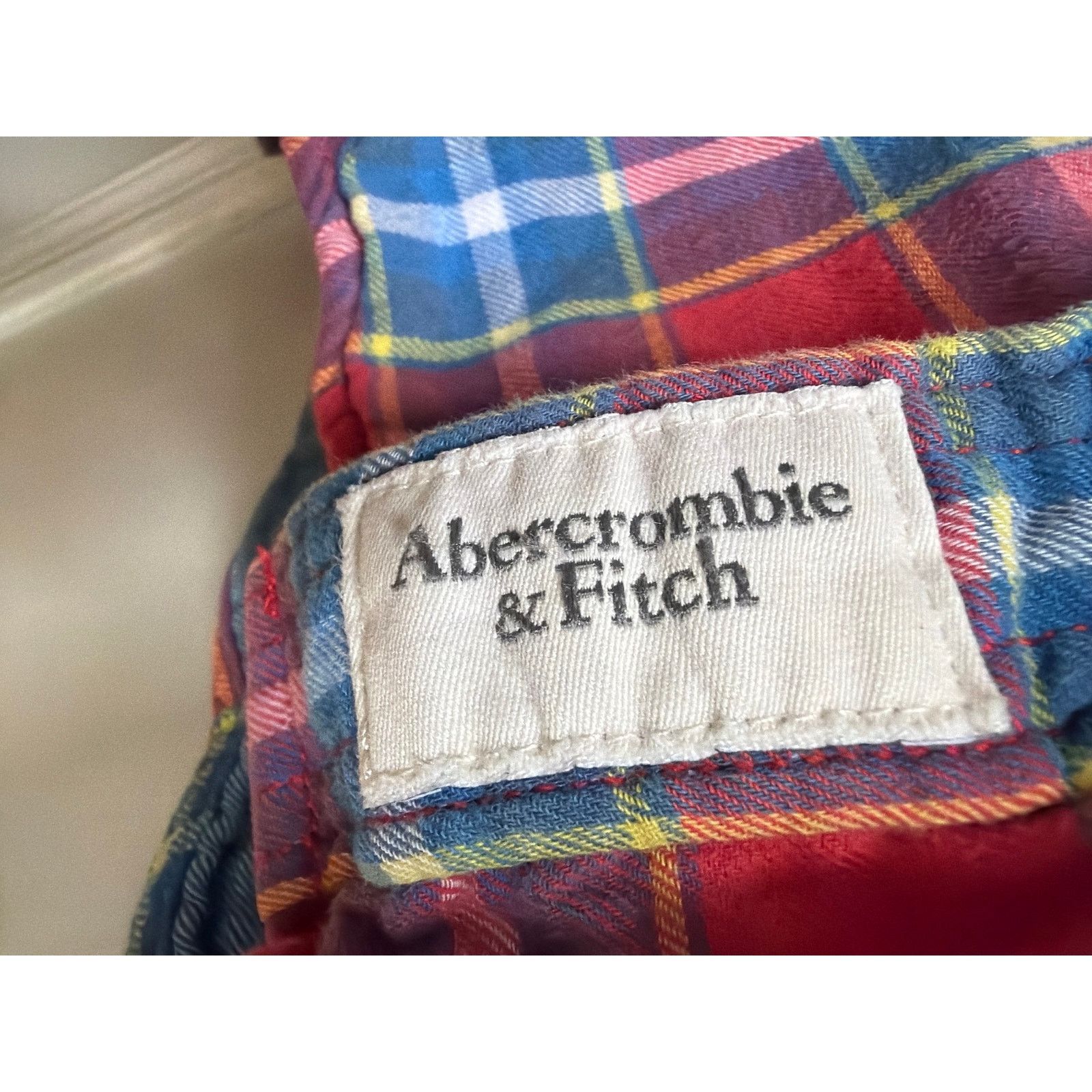 Abercrombie & Fitch Vintage Abercrombie & Finch M Red and Blue Plaid Button Down Size US M / EU 48-50 / 2 - 6 Thumbnail
