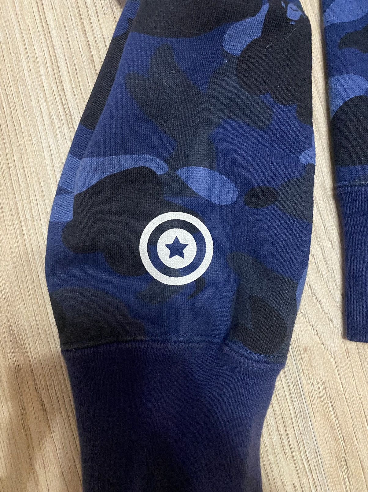 Bape Bape shark blue camo Size US M / EU 48-50 / 2 - 5 Thumbnail
