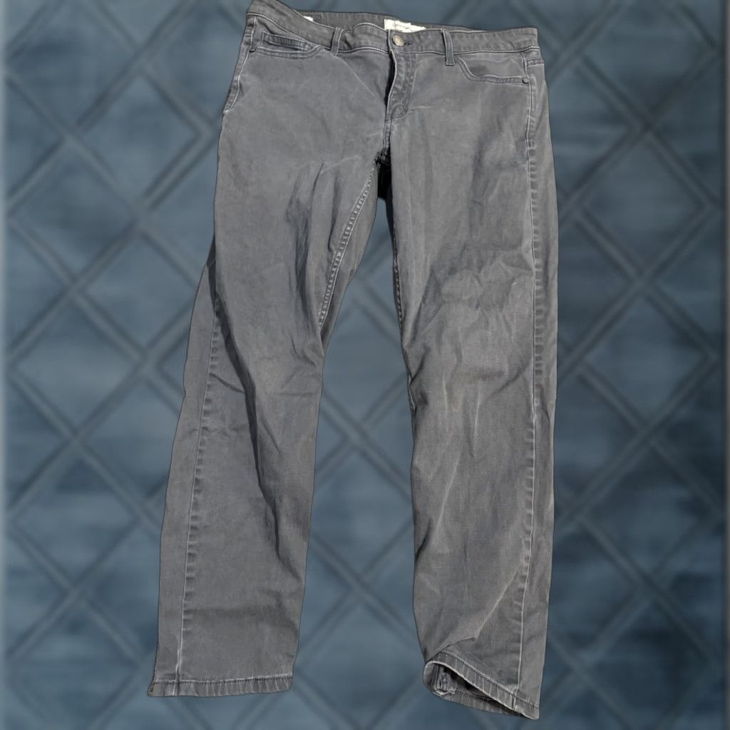 Calvin Klein Calvin Klein Jeans Pants Womens 12 Gray Ankle Skinny Cotton Blend Pockets Regular 5-Pocket Gray Calvin Klein Jeans Womens 12 Size 34" / US 12 / IT 48 - 1 Thumbnail