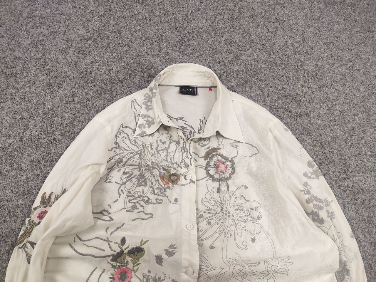 ESPIRIT Esprit Vintage Y2K Style embroidered flower Buttons shirt Size XL / US 12-14 / IT 48-50 - 4 Thumbnail