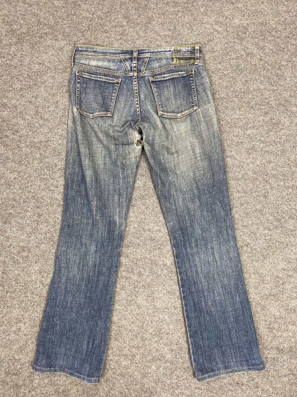 Marithe + Francois Girbaud marithe francois girbaud bootcut flare distressed denim Size US 32 / EU 48 - 2 Thumbnail