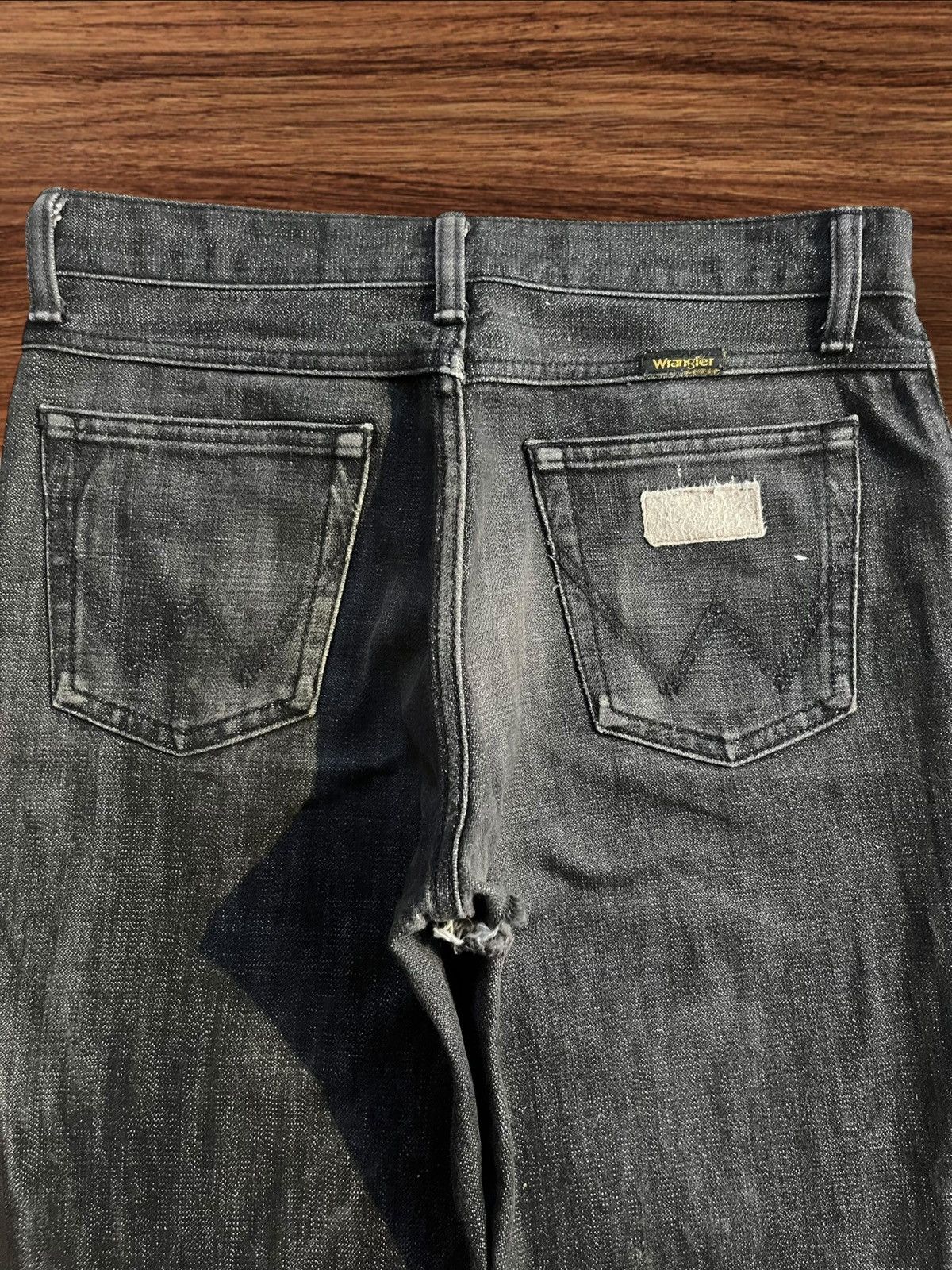 Wrangler Vintage Wrangler Made in Usa Black Wash Mid Rise Flare Jeans Size US 30 / EU 46 - 4 Thumbnail