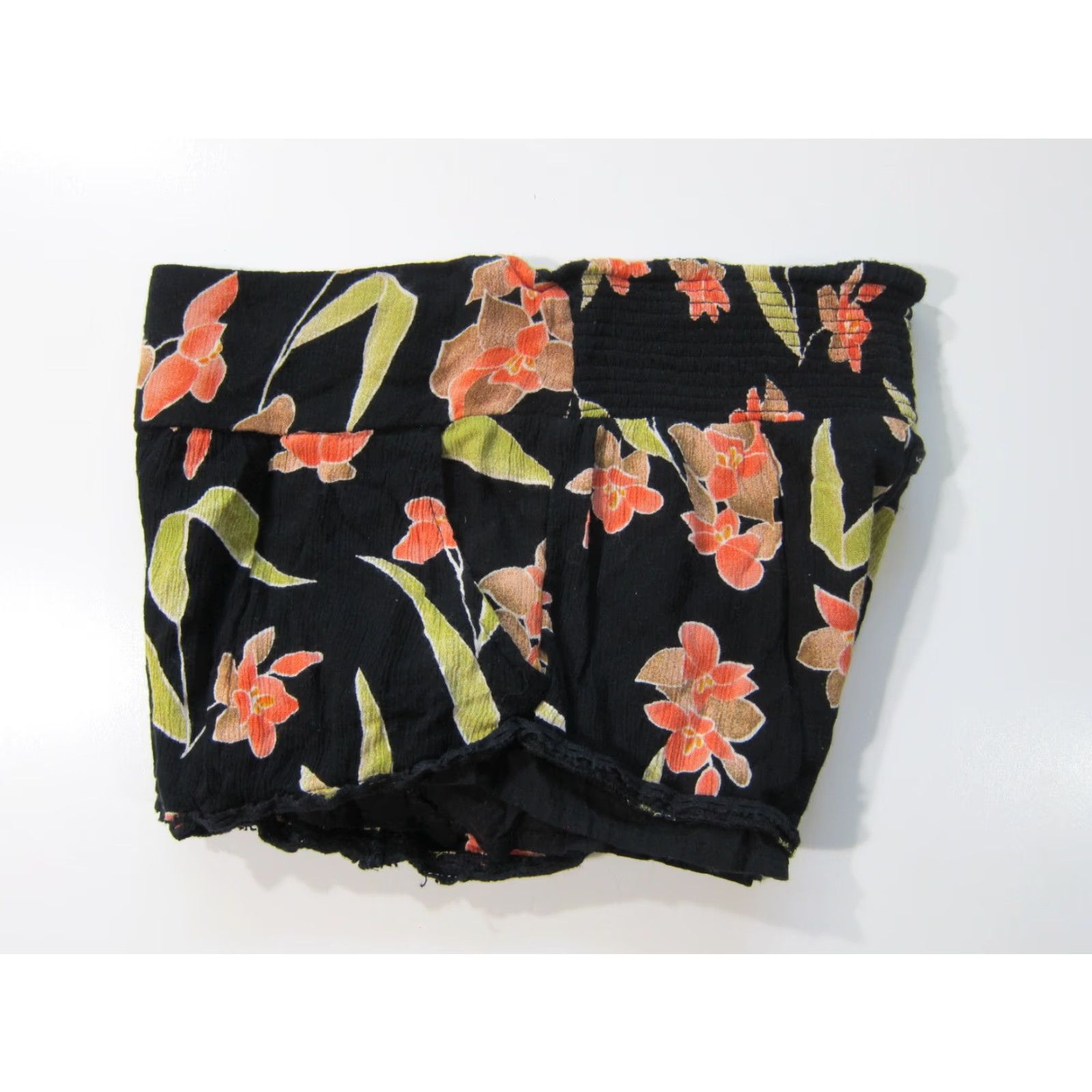 Volcom Volcom Booty Shorts Women XS 100% Rayon Black Floral Pocket Inseam 3" Rise High Waist Lounge Casual Trendy Size 26" / US 2 / IT 38 - 6 Thumbnail