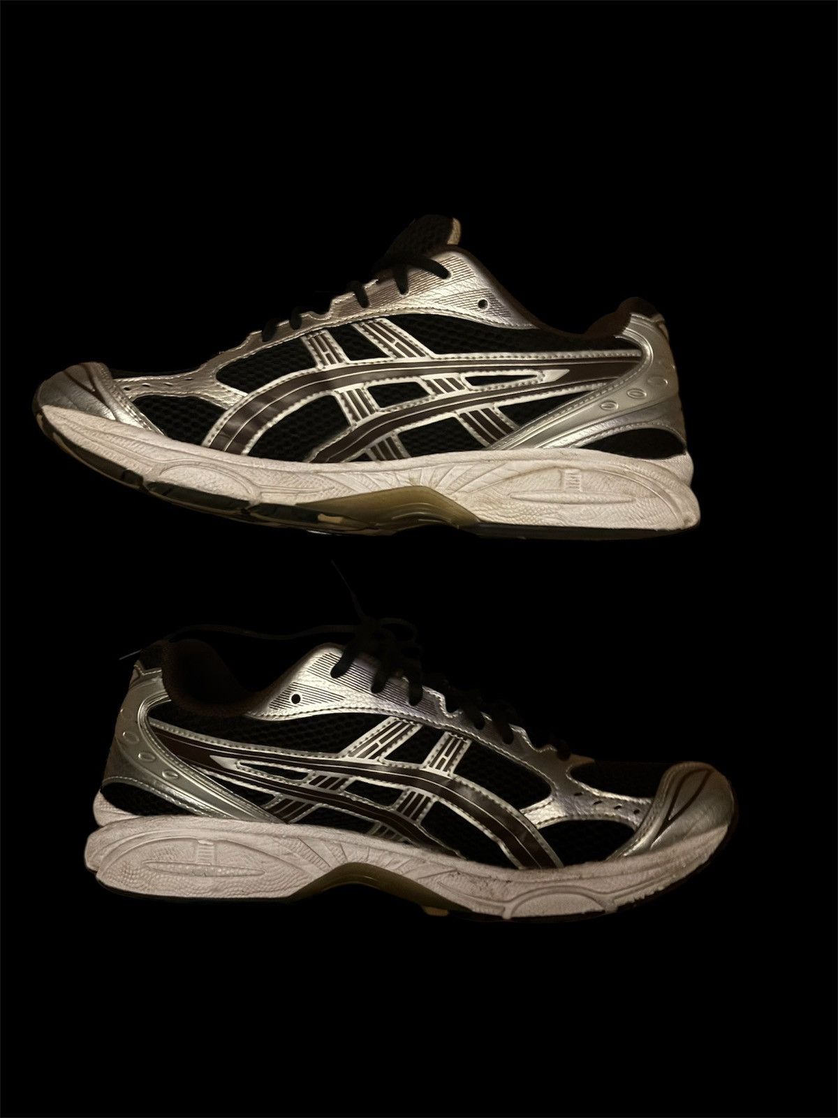 Asics Gel-Kayano 14 Size US 10 / EU 43 - 2 Thumbnail