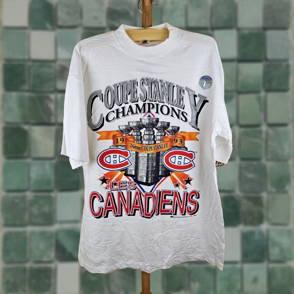 Vintage VINTAGE Montreal Canadiens T-Shirt XL White Stitch Mens Short Sleeve Round Neck 93 Stanley Cup Champions Size US XL / EU 56 / 4 - 1 Thumbnail