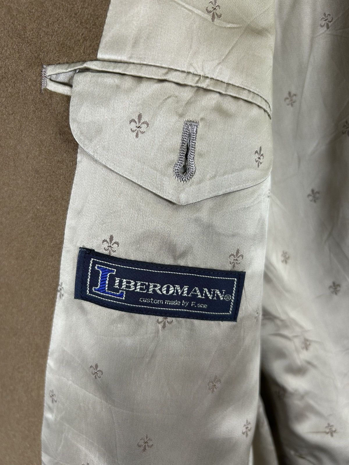 Autumn Cashmere × Vintage 🔥Liberomann Cashmere Taylor Made Button LV Double Breast Size US L / EU 52-54 / 3 - 11 Thumbnail