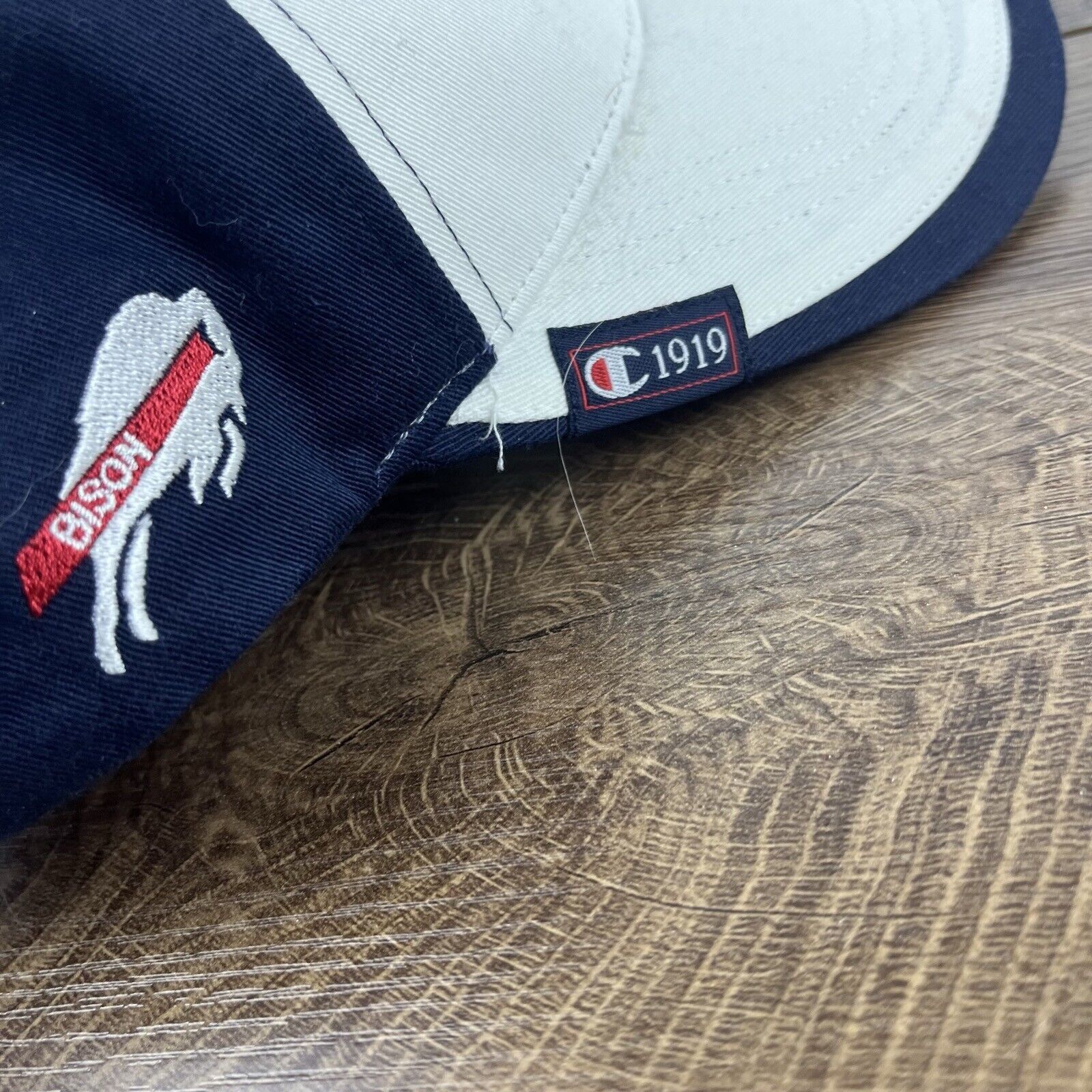 Champion Howard Bison Hat Bison Howard Hat White Adjustable Hat White Size ONE SIZE - 13 Thumbnail