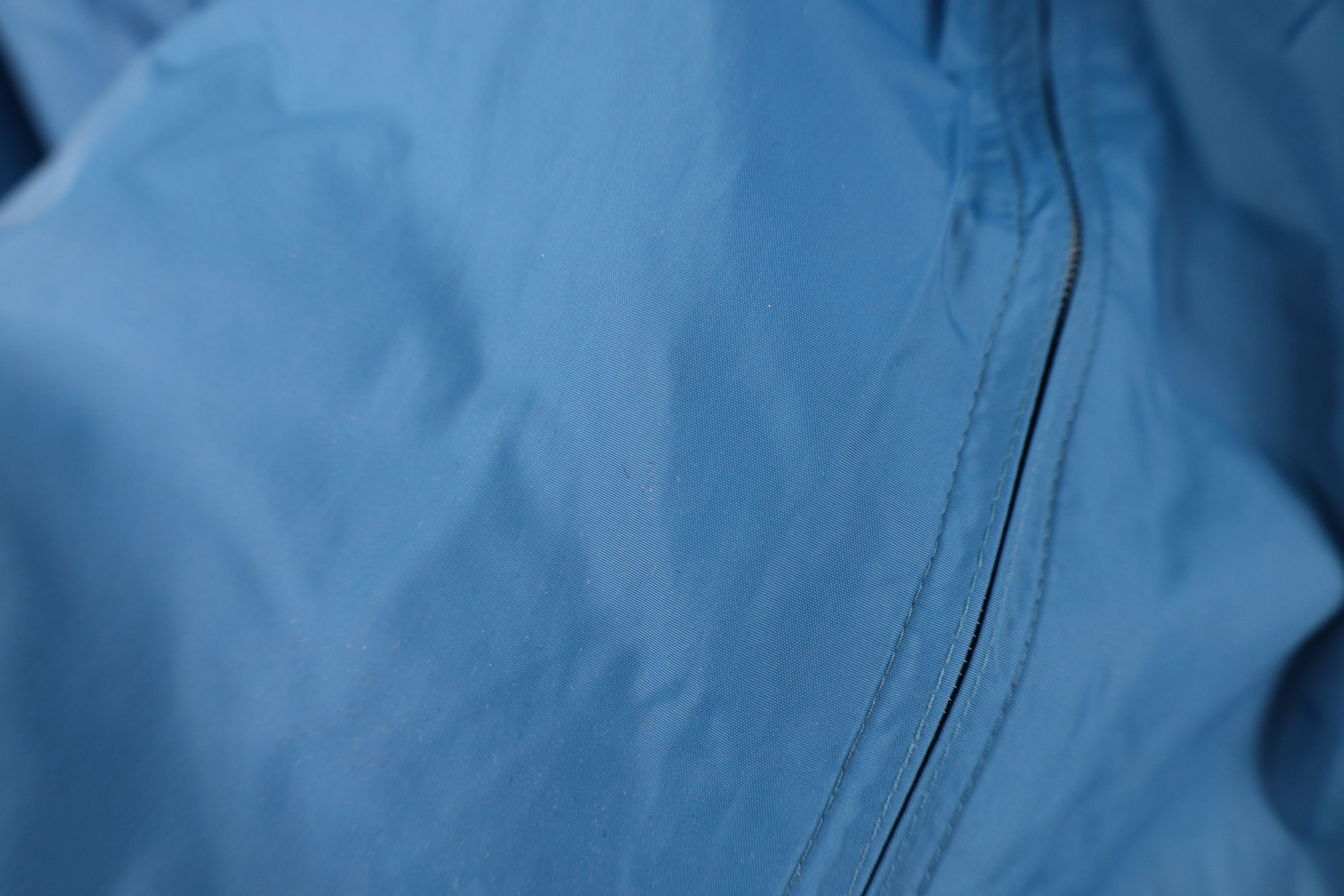 Woolrich Woolen Mills Vintage 90s Woolrich Hooded Windbreaker Jacket Blue Nylon Size US M / EU 48-50 / 2 - 4 Thumbnail